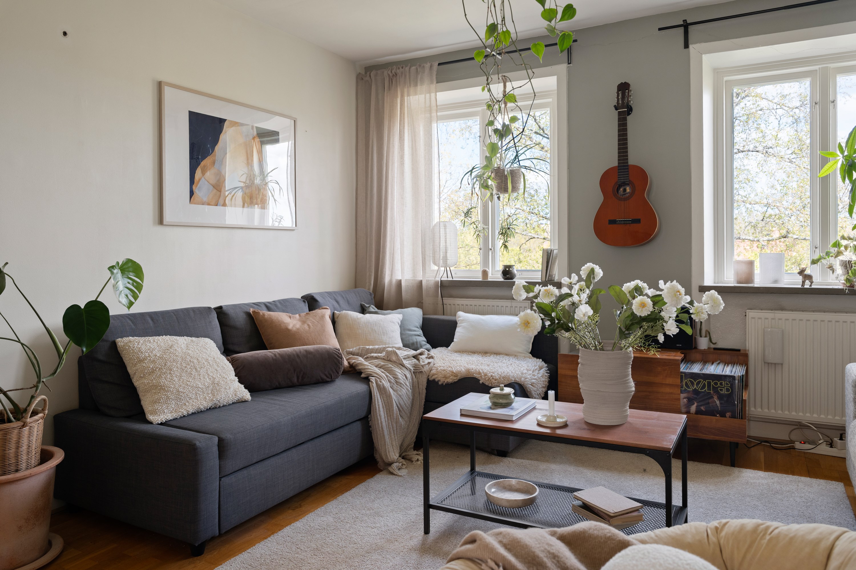 Bostadsbild från Mellanbergsvägen 9, Till salu i Hägerstensåsen, Stockholm