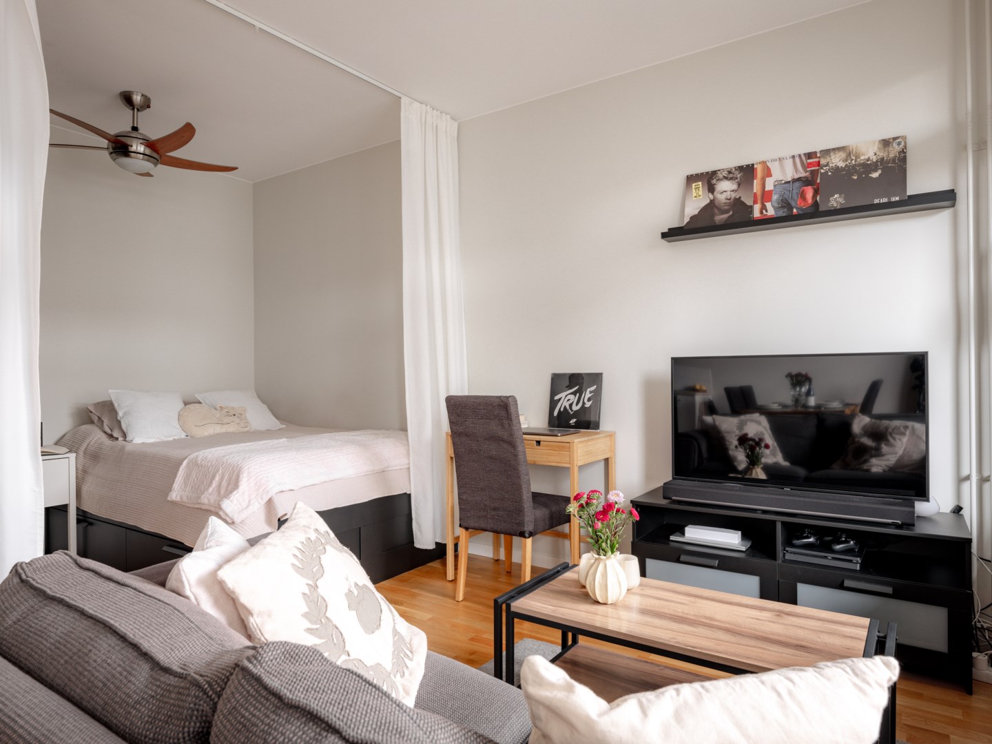 Bostadsbild från Responsgatan 14, Till salu i Midsommarkransen - Telefonplan, Stockholm