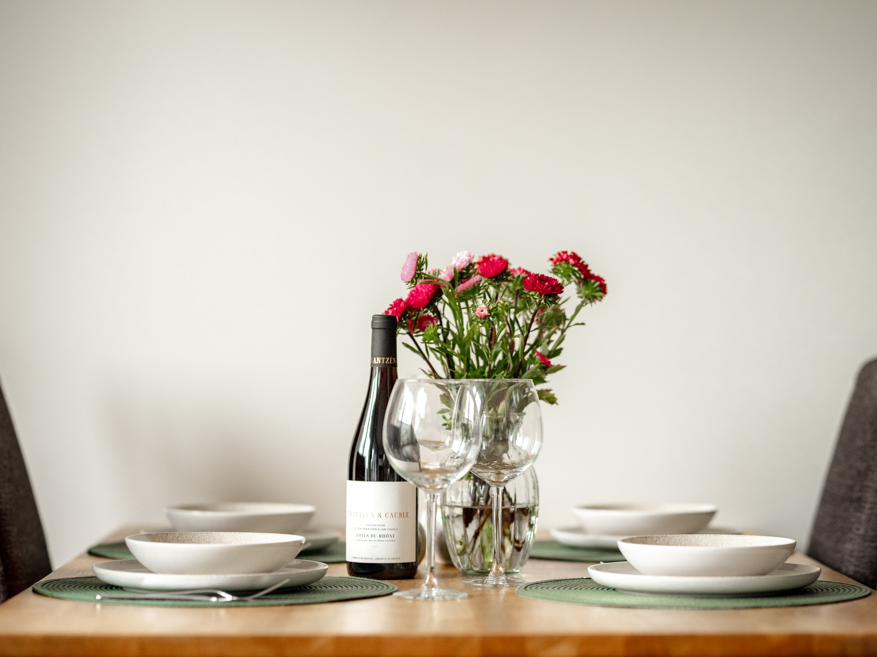 Bostadsbild från Responsgatan 14, Till salu i Midsommarkransen - Telefonplan, Stockholm