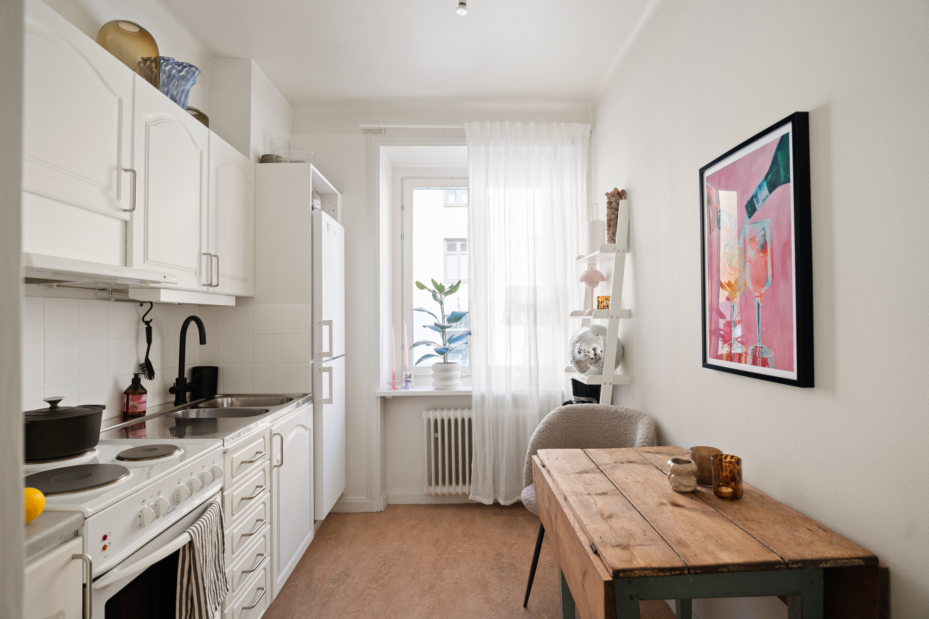 Bostadsbild från Vattenledningsvägen 49, Till salu i Midsommarkransen, Stockholm