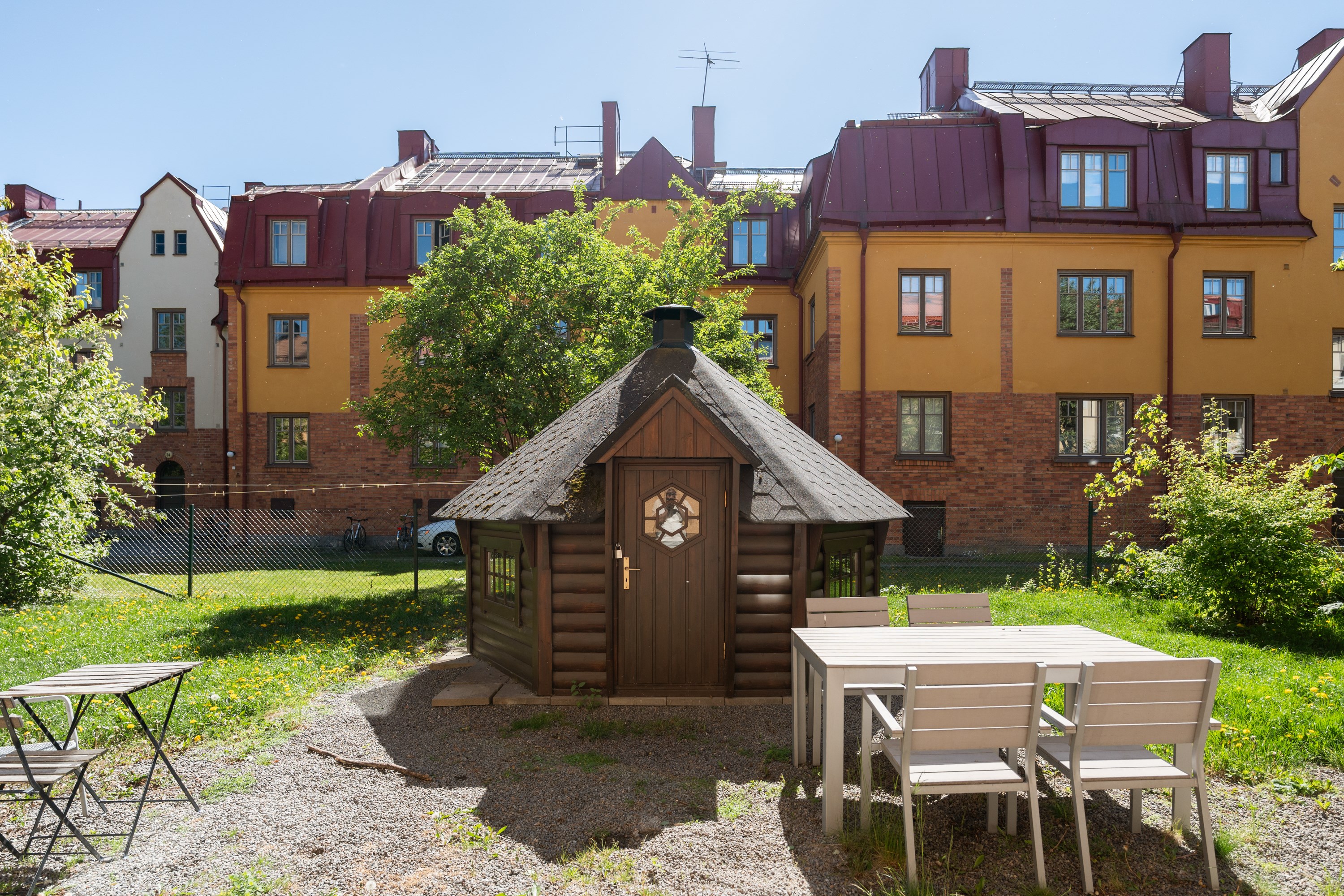 Bostadsbild från Vattenledningsvägen 49, Till salu i Midsommarkransen, Stockholm
