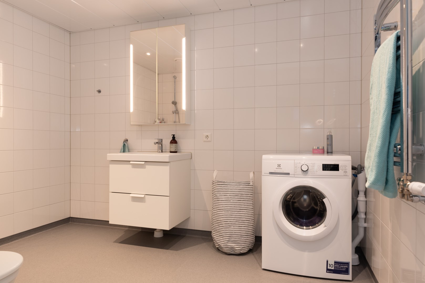 Bostadsbild från Rubingatan 22D, Till salu i Bäckby, Västerås