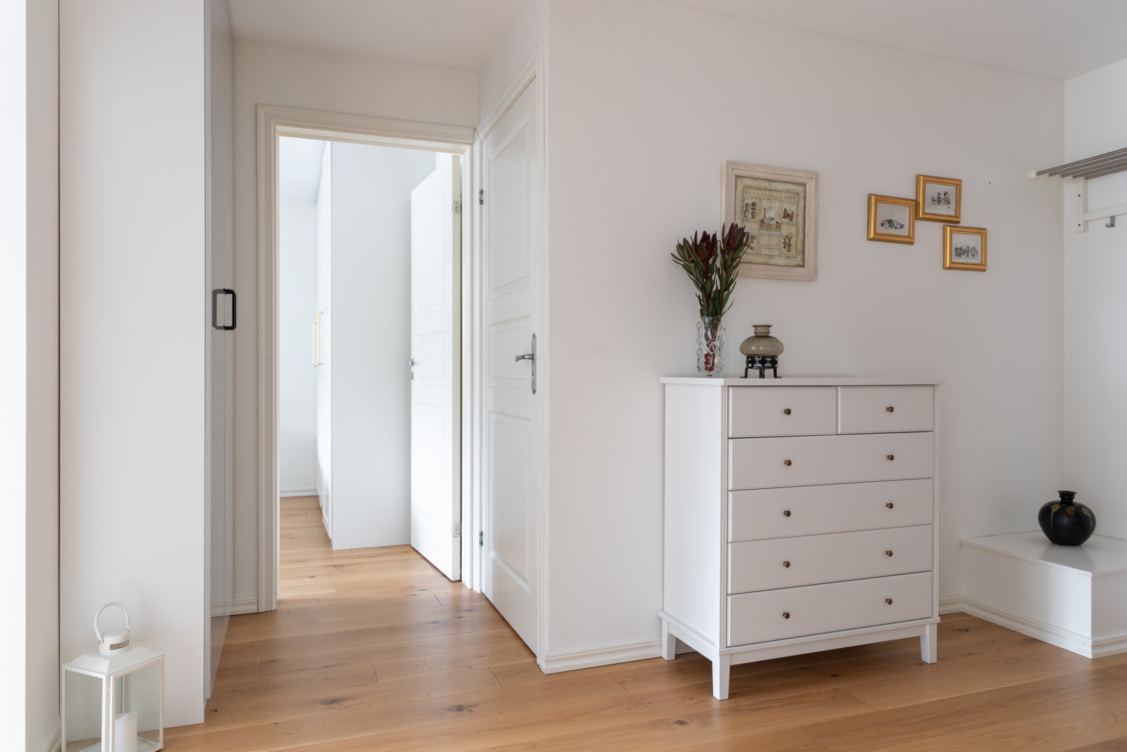 Bostadsbild från Släggkastargatan 9, Till salu i Rönnby, Västerås