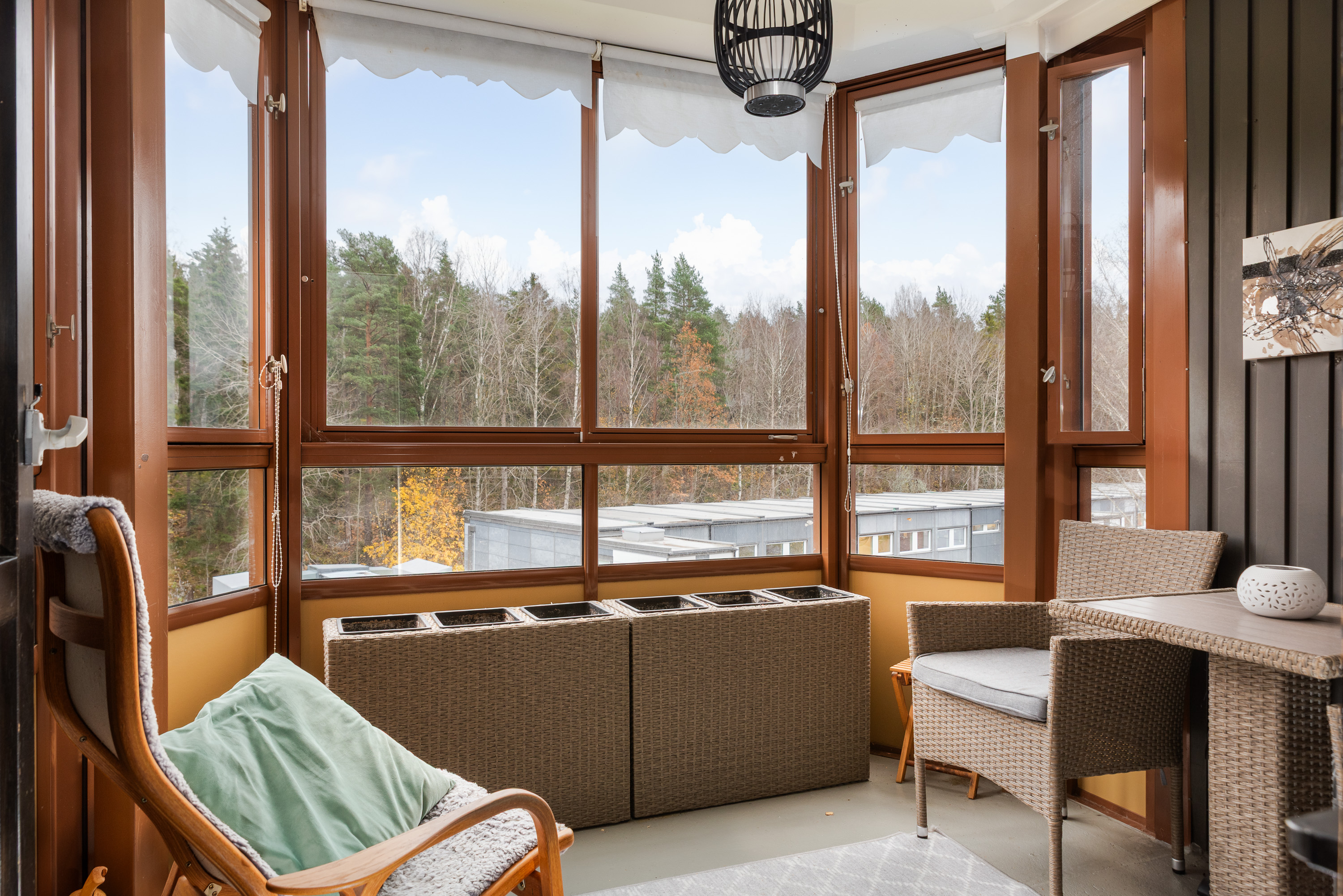 Bostadsbild från Släggkastargatan 9, Till salu i Rönnby, Västerås