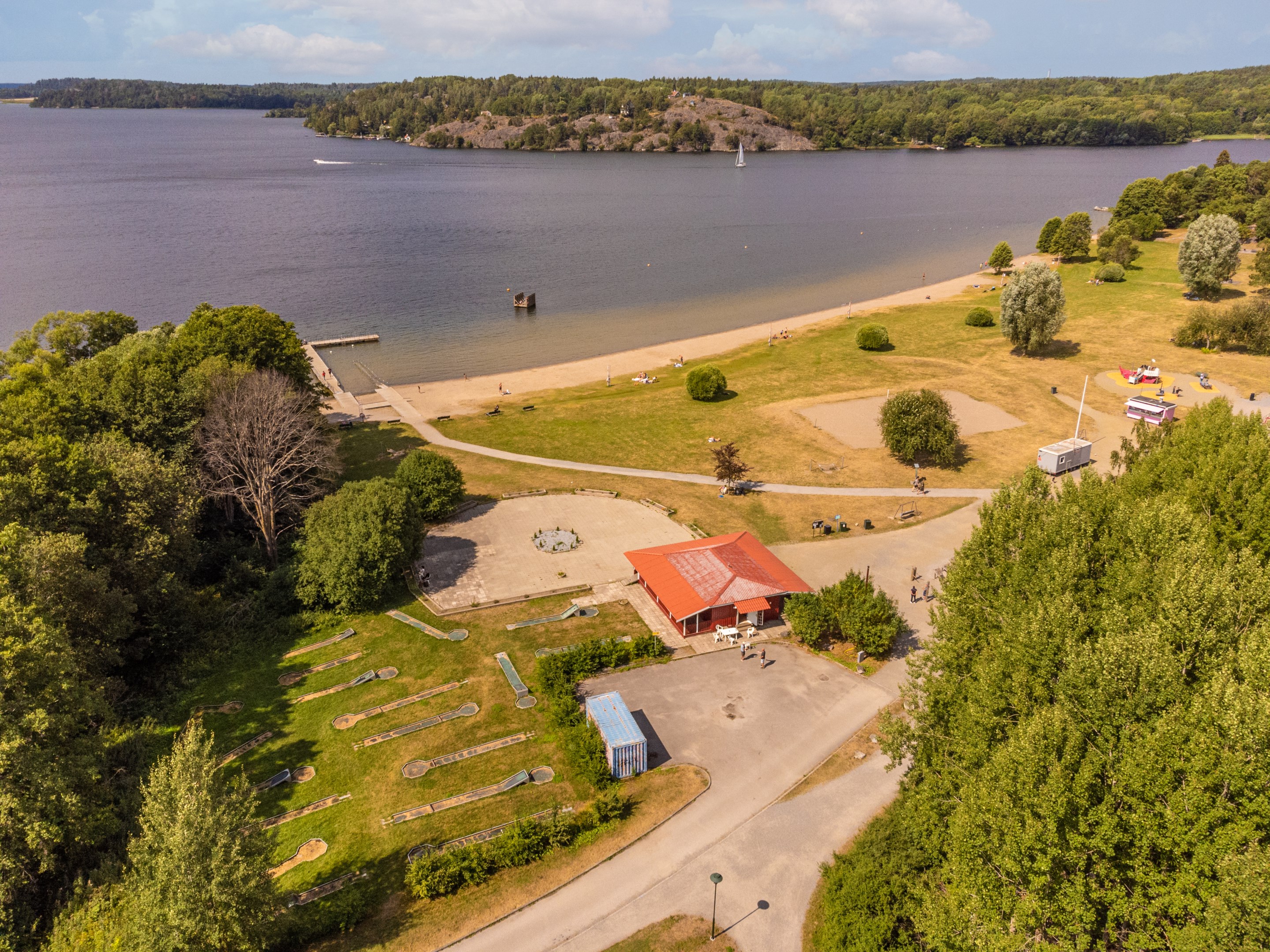 Områdesbilder bad vid Mälaren