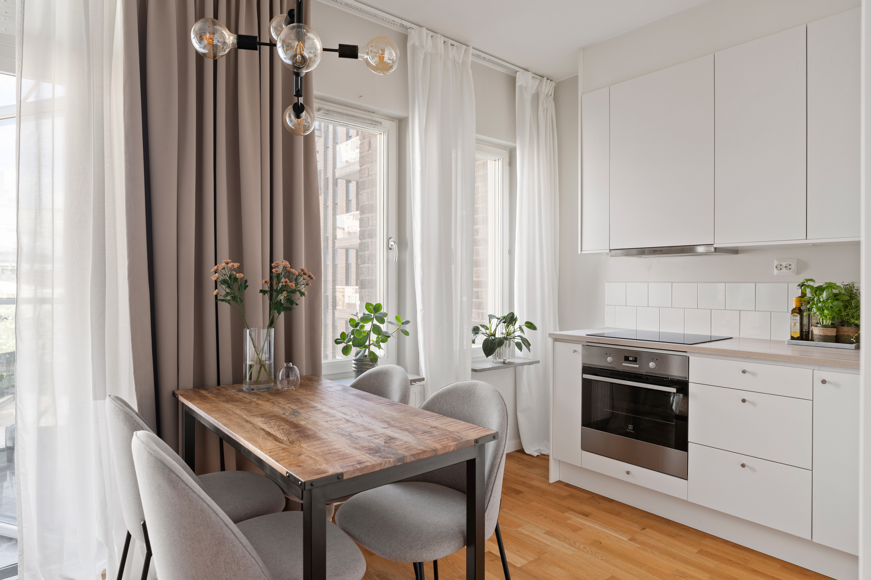 Bostadsbild från Responsgatan 14, Kommande i Midsommarkransen Telefonplan, Stockholm