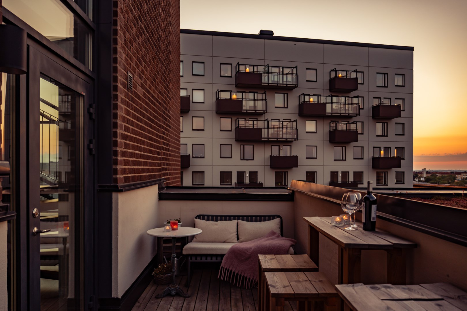 Bostadsbild från Responsgatan 18, Kommande i Midsommarkransen, Stockholm