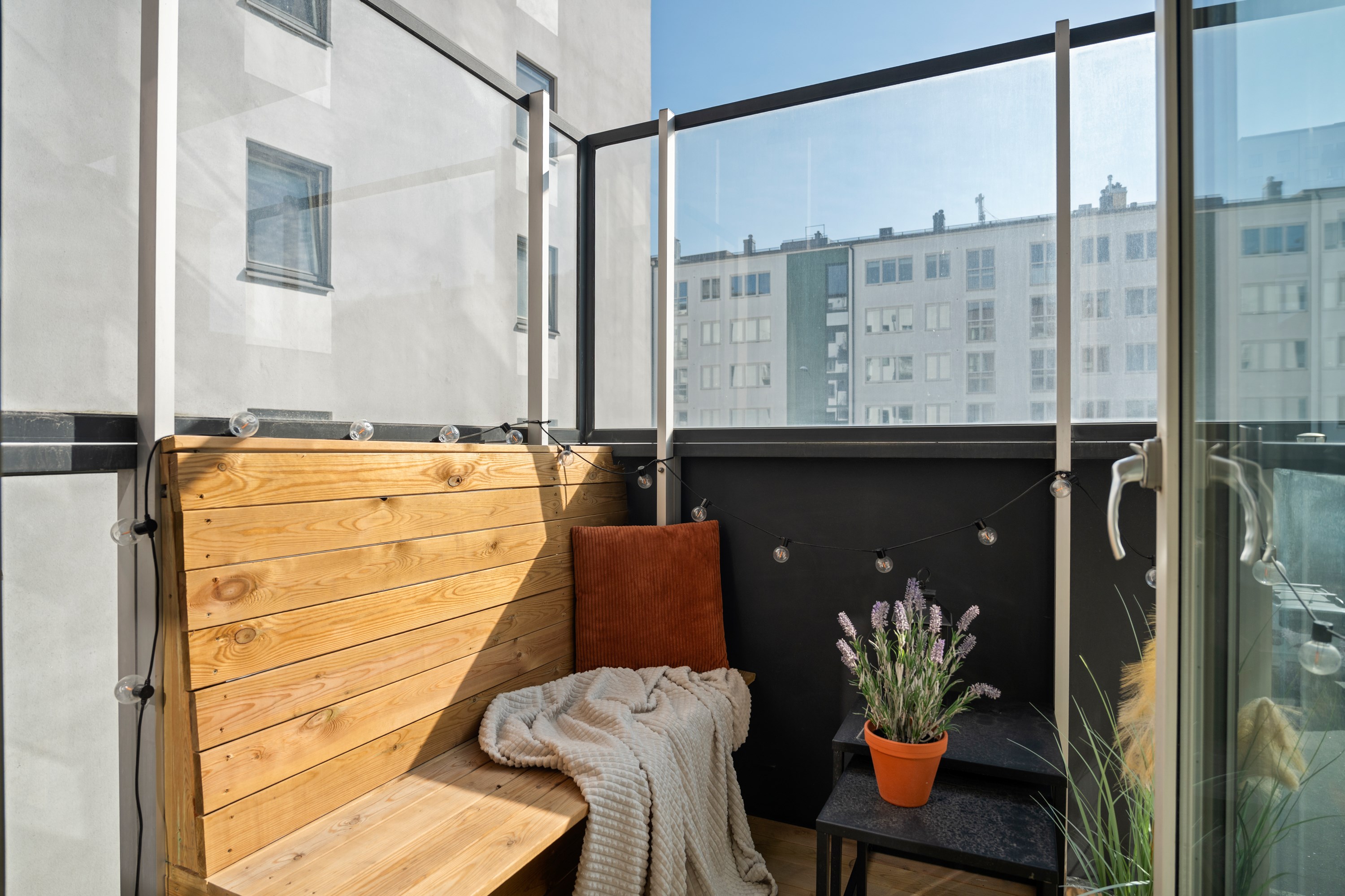 Bostadsbild från Flygelgatan 4, Kommande i Midsommarkransen Telefonplan, Stockholm