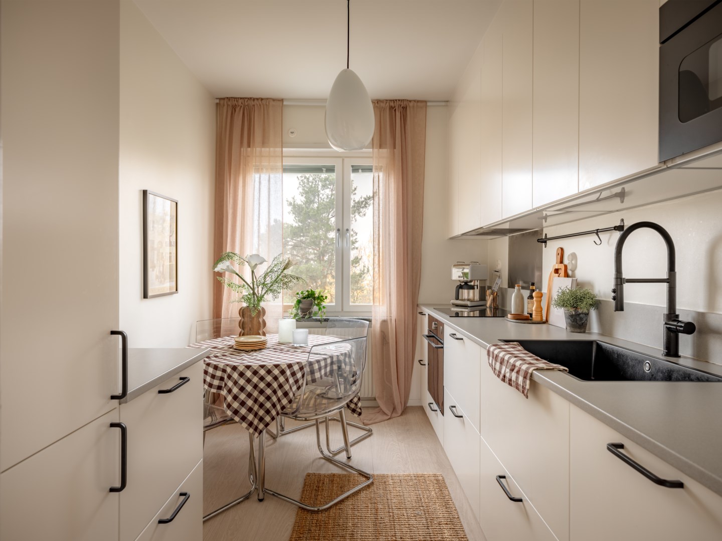 Bostadsbild från Valutavägen 34, Till salu i Hägerstensåsen, Stockholm