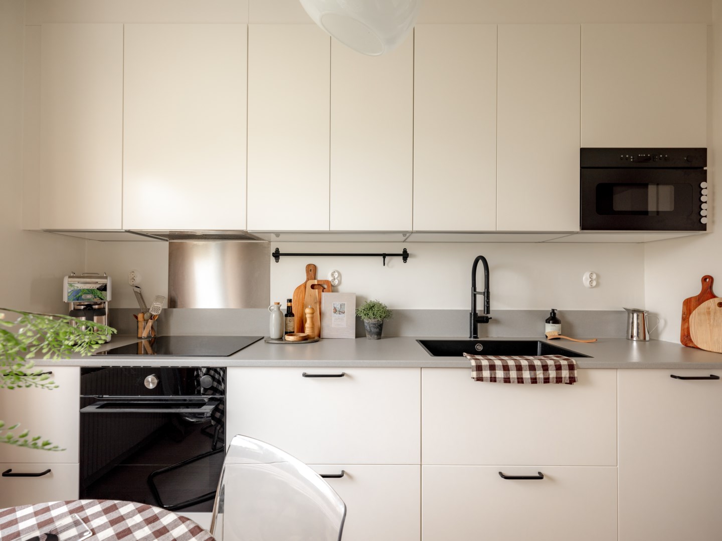 Bostadsbild från Valutavägen 34, Till salu i Hägerstensåsen, Stockholm