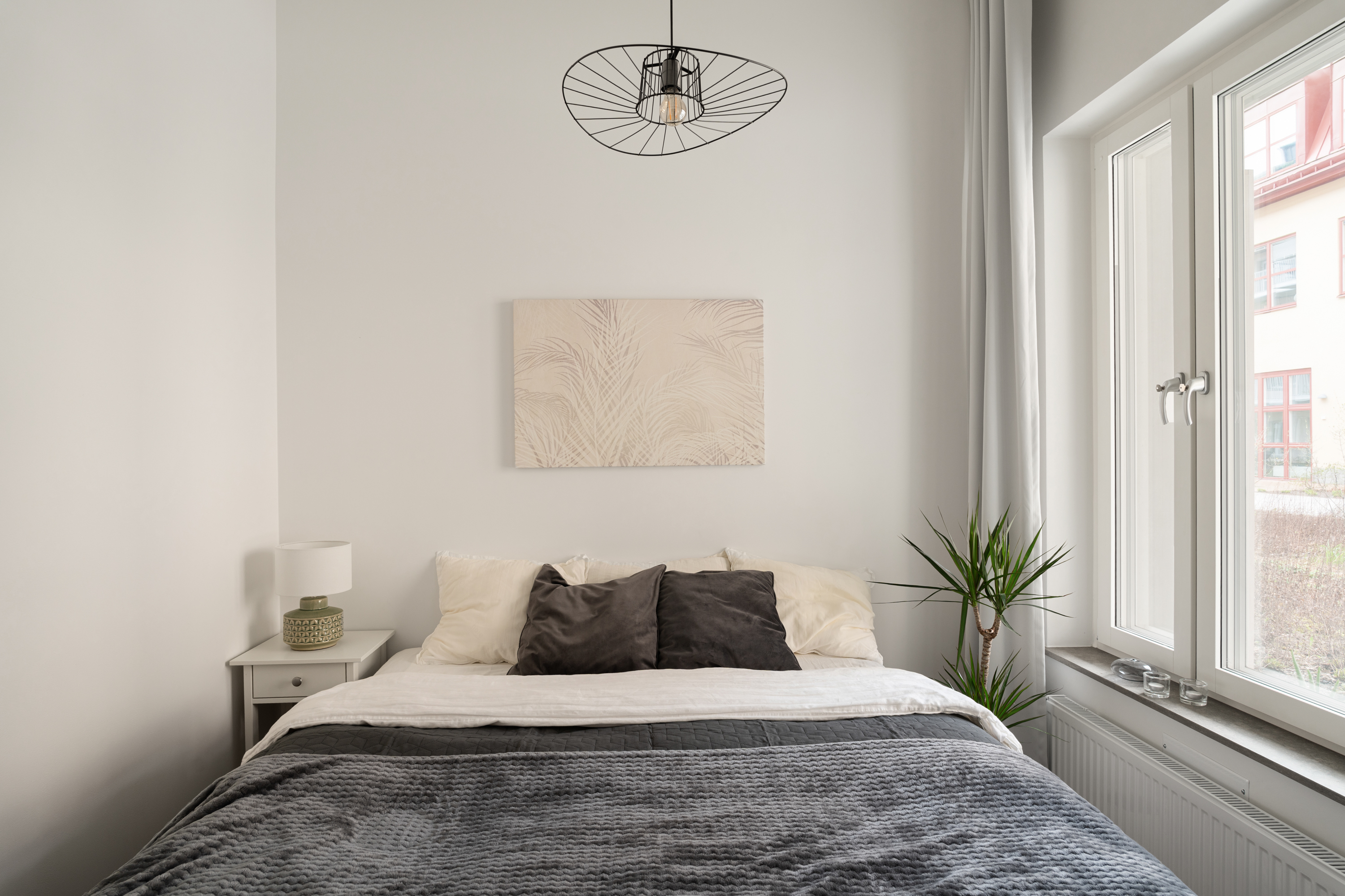 Bostadsbild från Radiusbacken 49, Kommande i Midsommarkransen, Stockholm