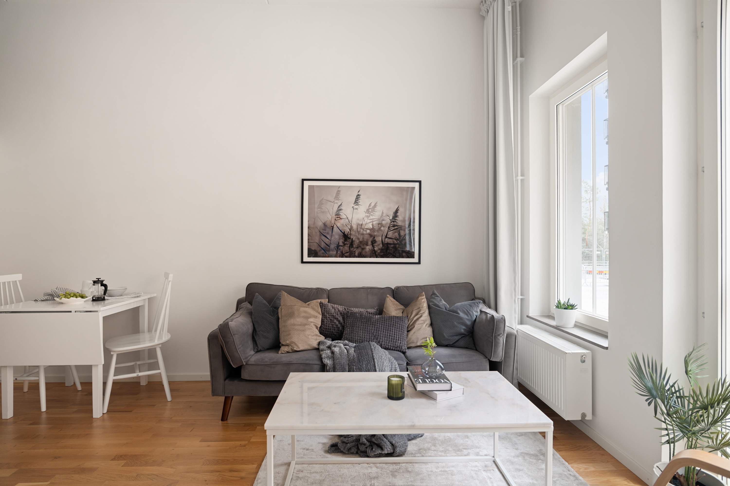 Bostadsbild från Radiusbacken 49, Kommande i Midsommarkransen, Stockholm