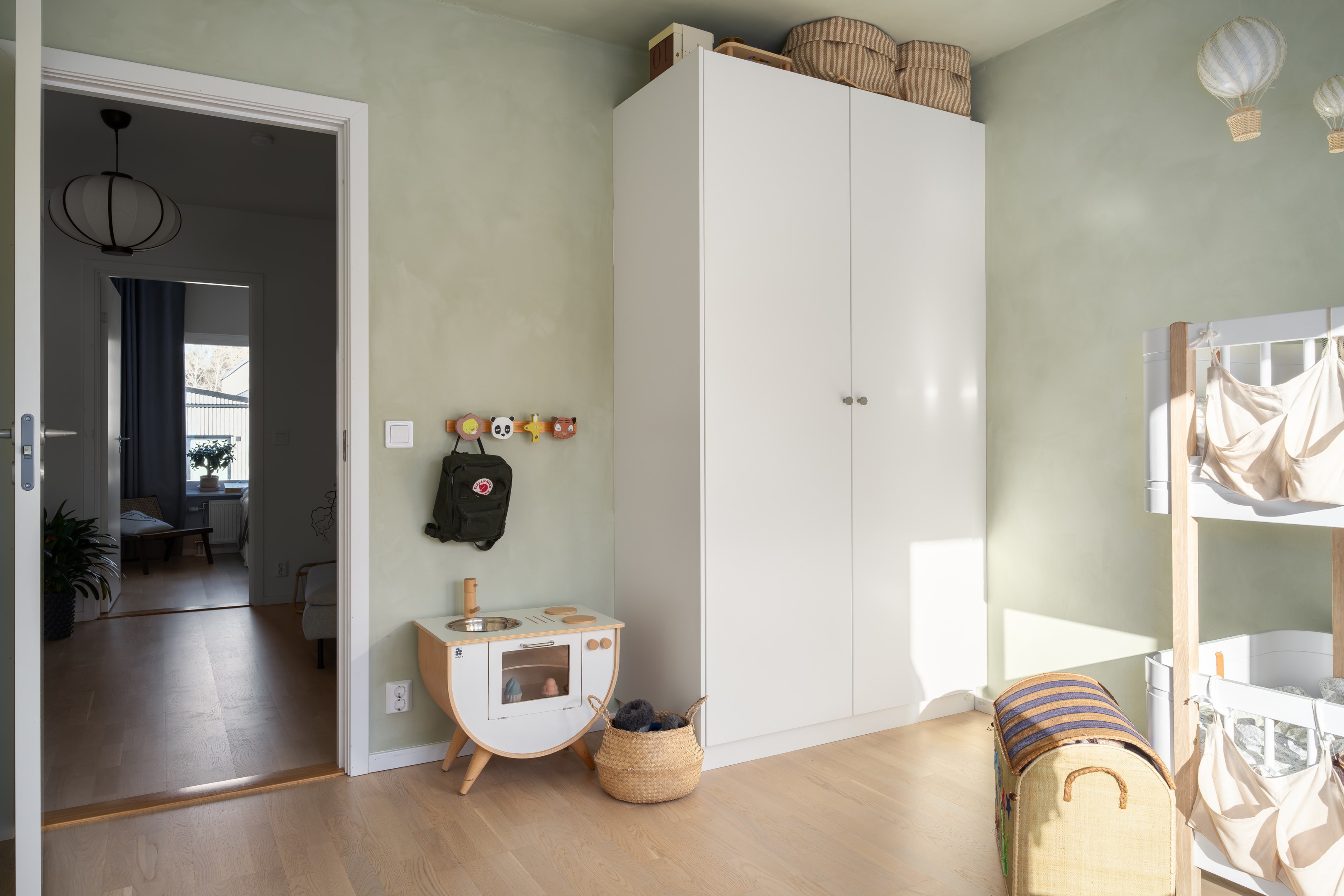 Bostadsbild från Åbroddsvägen 2J, Till salu i Kummelnäs, Nacka