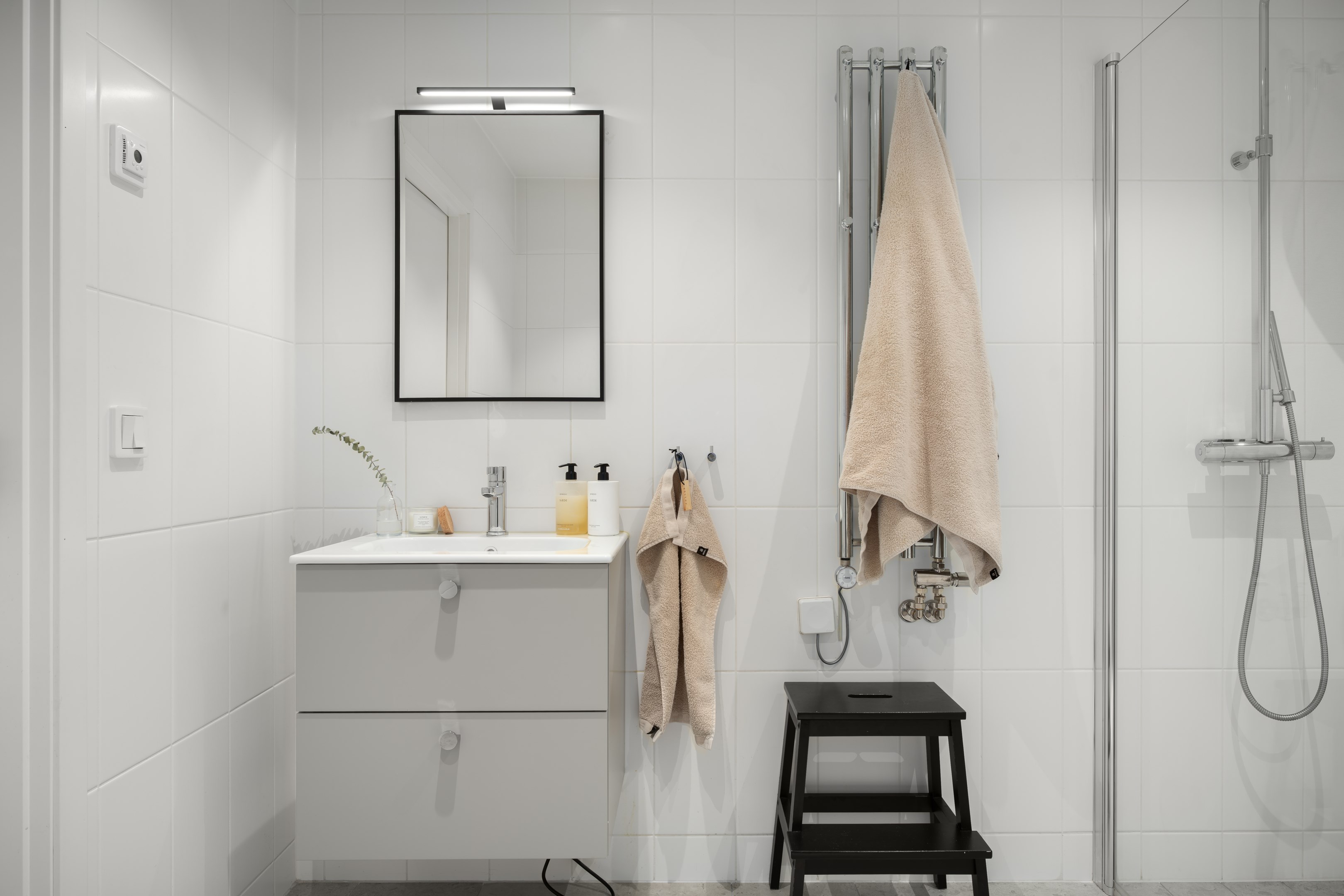 Bostadsbild från Åbroddsvägen 2J, Till salu i Kummelnäs, Nacka