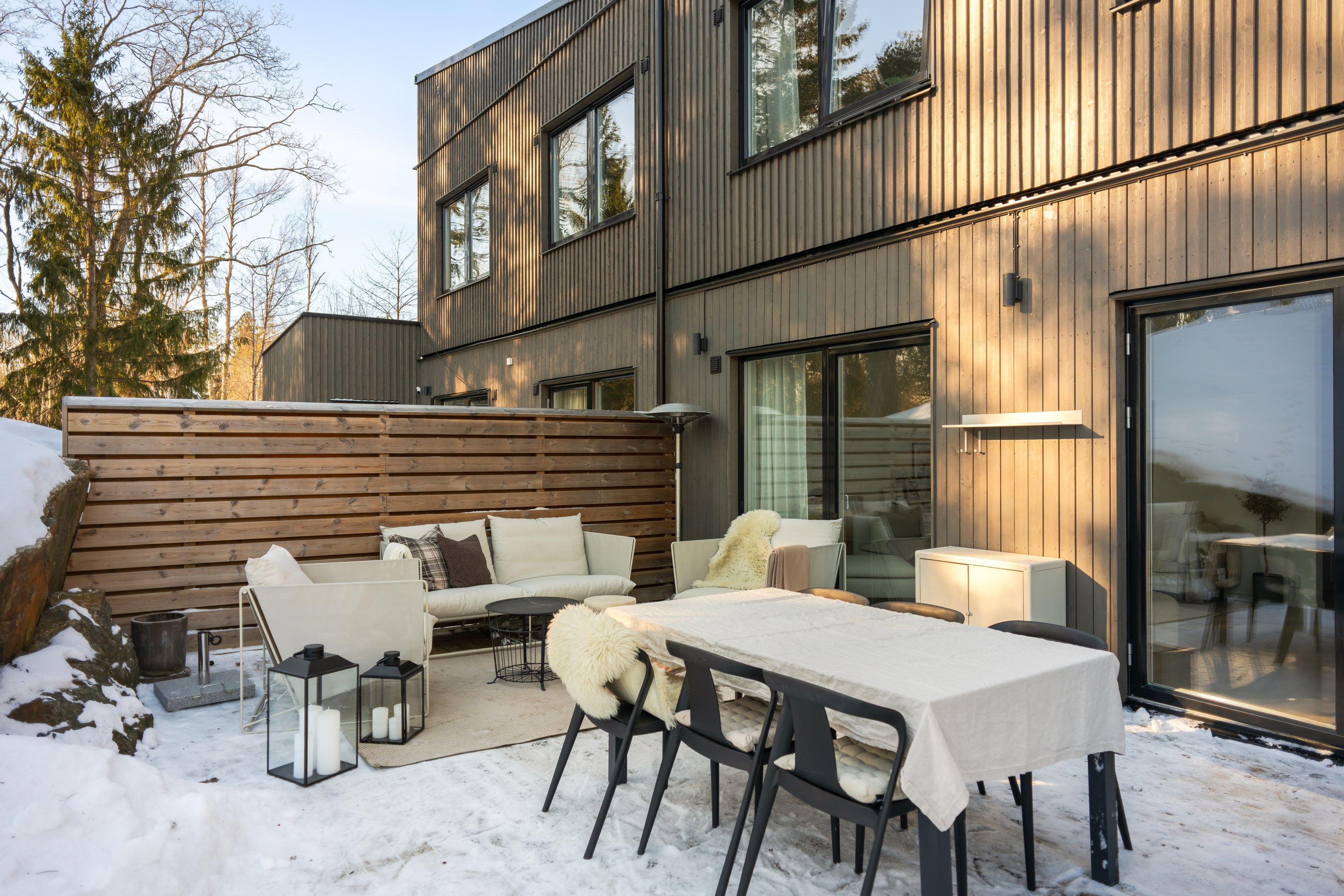 Bostadsbild från Åbroddsvägen 2J, Till salu i Kummelnäs, Nacka