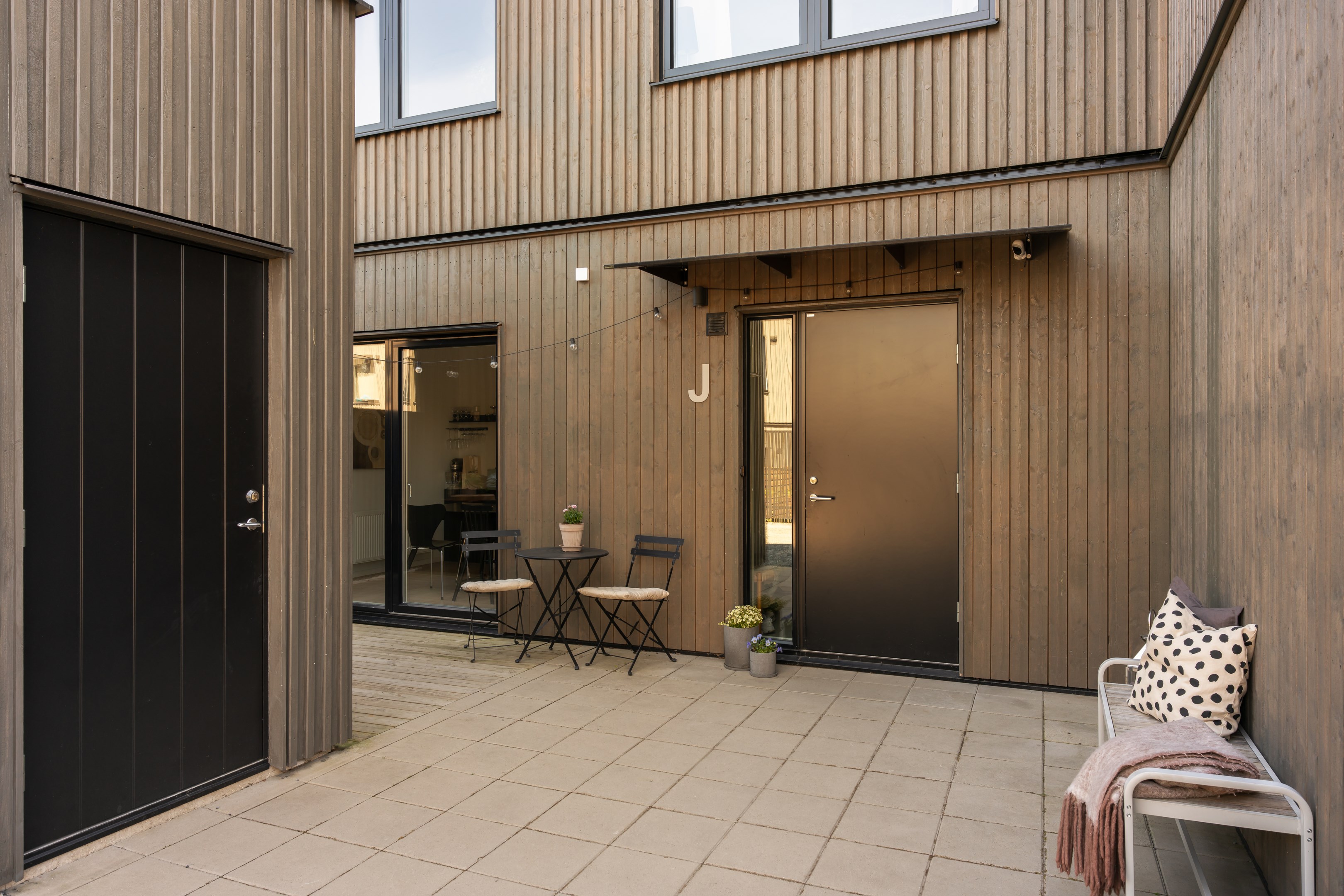 Bostadsbild från Åbroddsvägen 2J, Till salu i Kummelnäs, Nacka