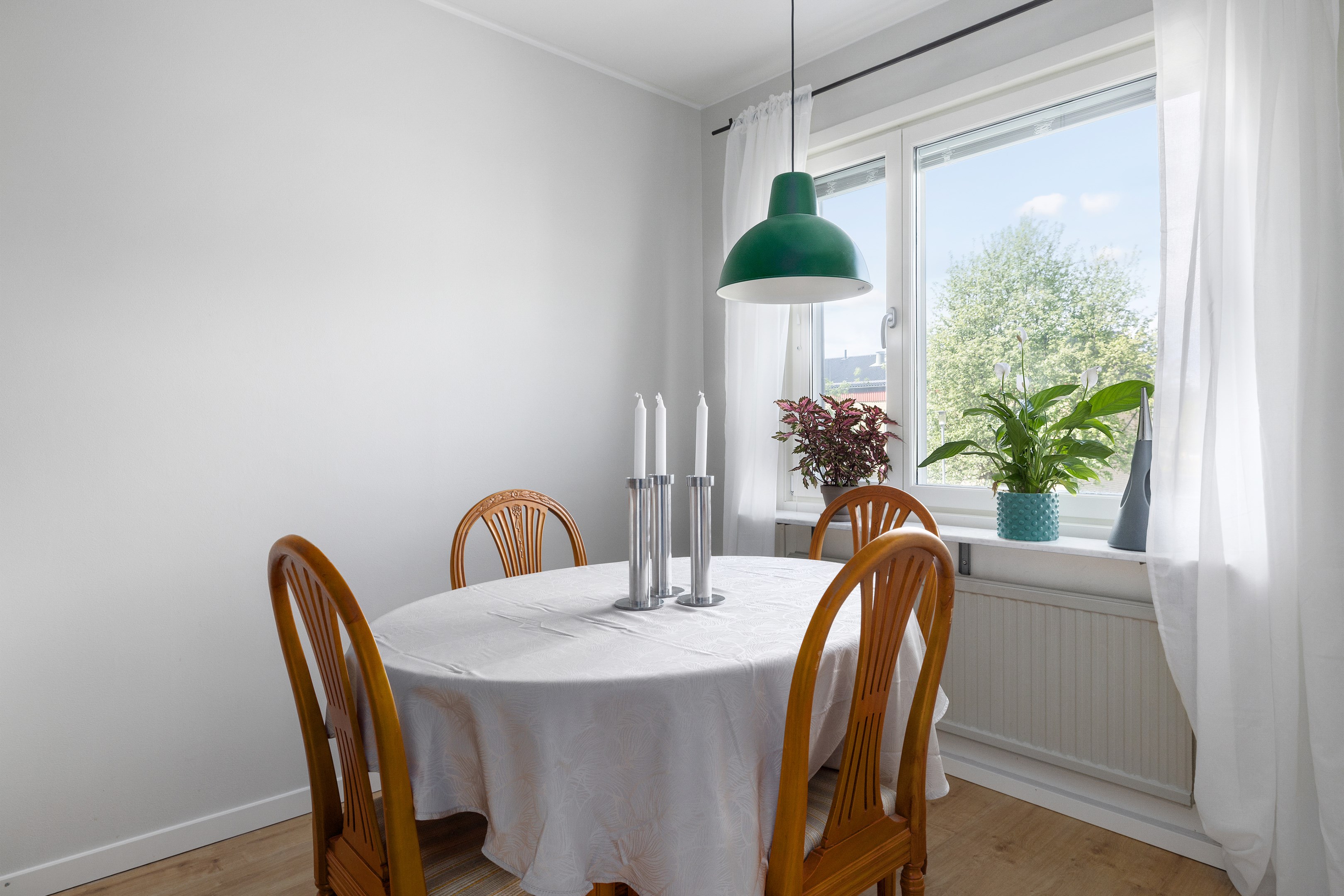 Bostadsbild från Viktor Rydbergsgatan 9, Till salu i Nyby, Uppsala