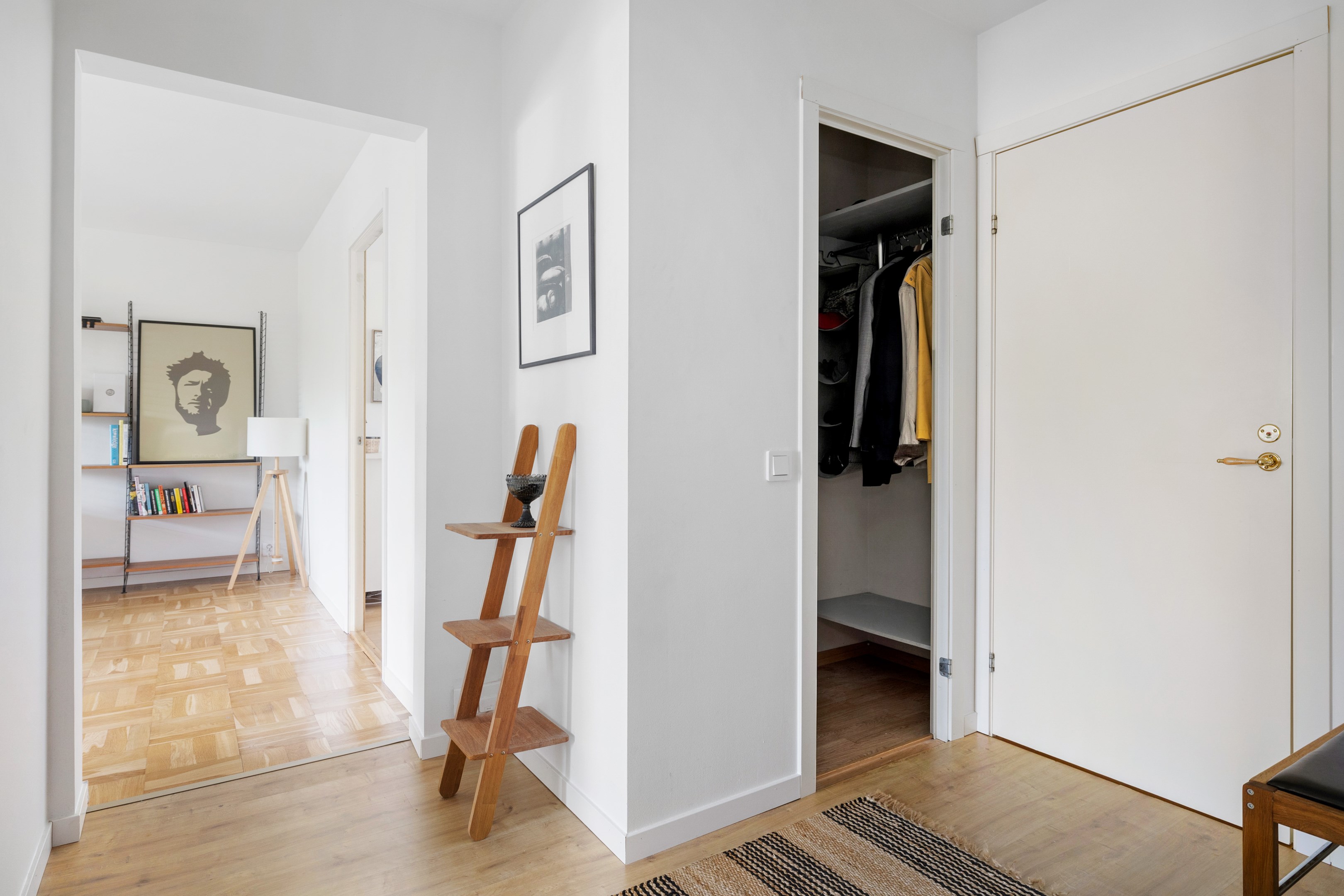 Bostadsbild från Viktor Rydbergsgatan 9, Till salu i Nyby, Uppsala