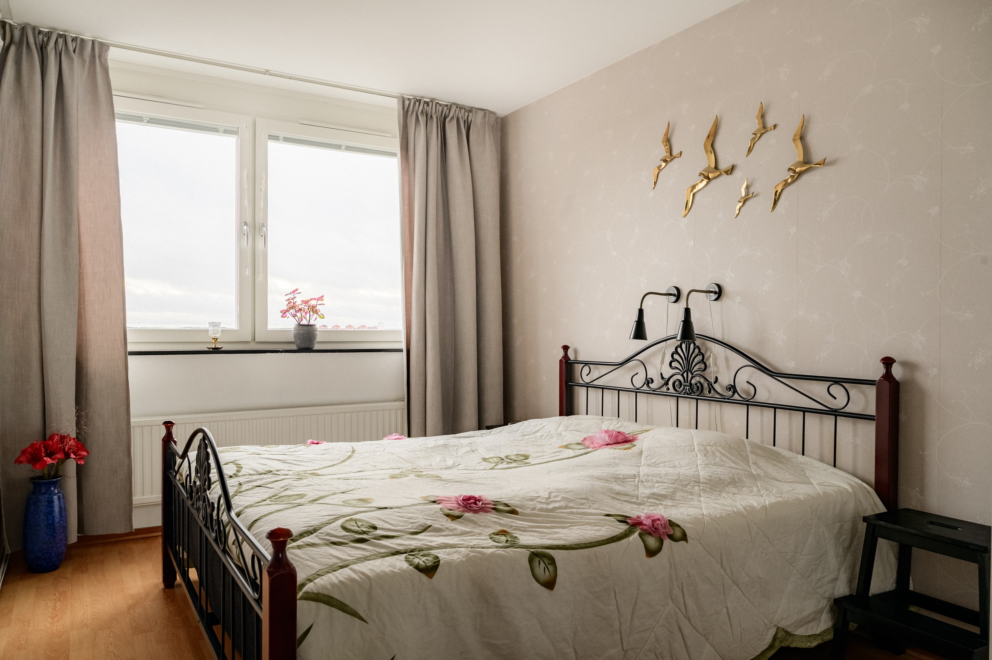 Bostadsbild från Henriksdalsringen 61, Till salu i Henriksdalsberget, Nacka