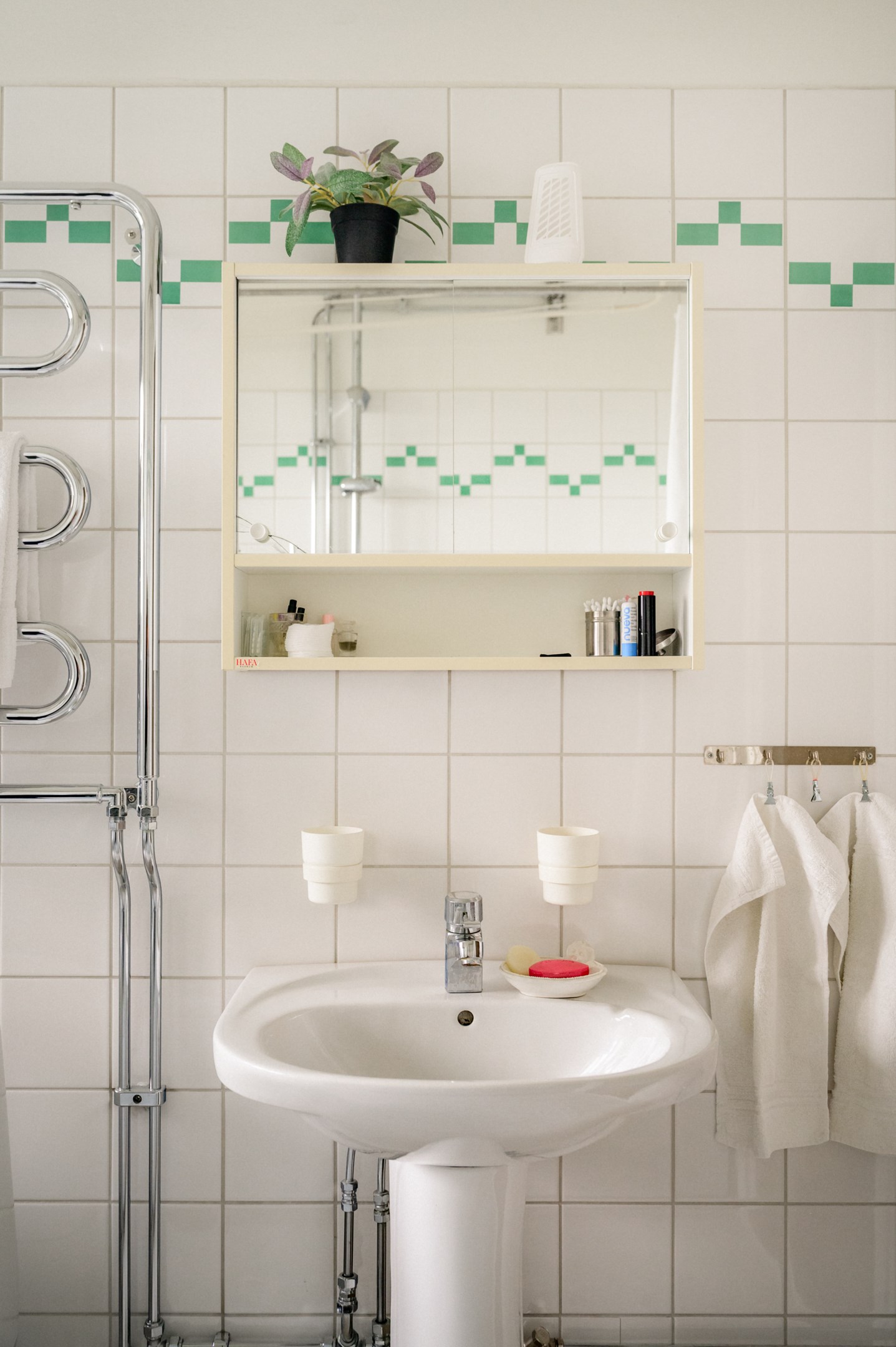 Bostadsbild från Henriksdalsringen 61, Till salu i Henriksdalsberget, Nacka