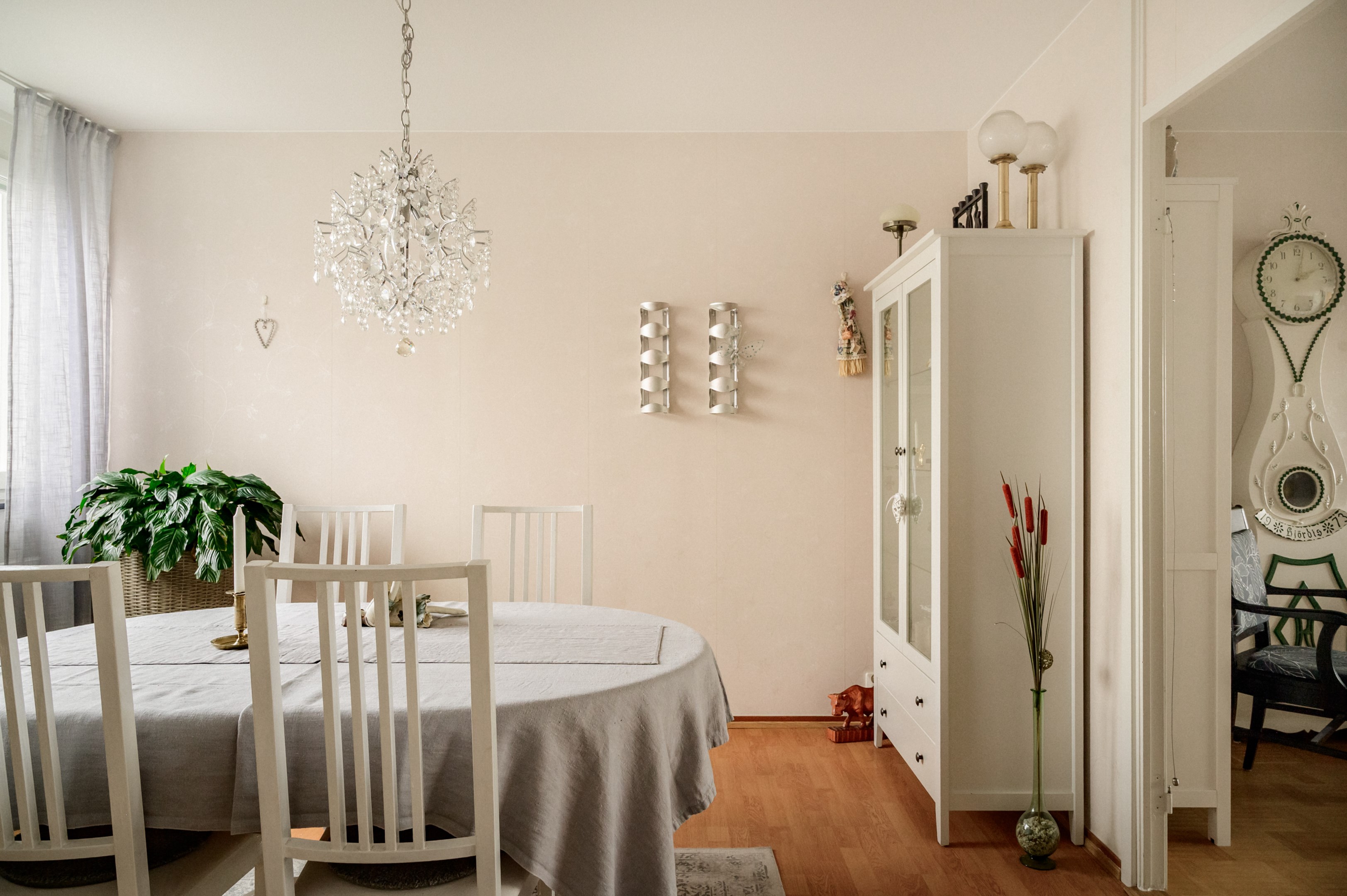 Bostadsbild från Henriksdalsringen 61, Till salu i Henriksdalsberget, Nacka