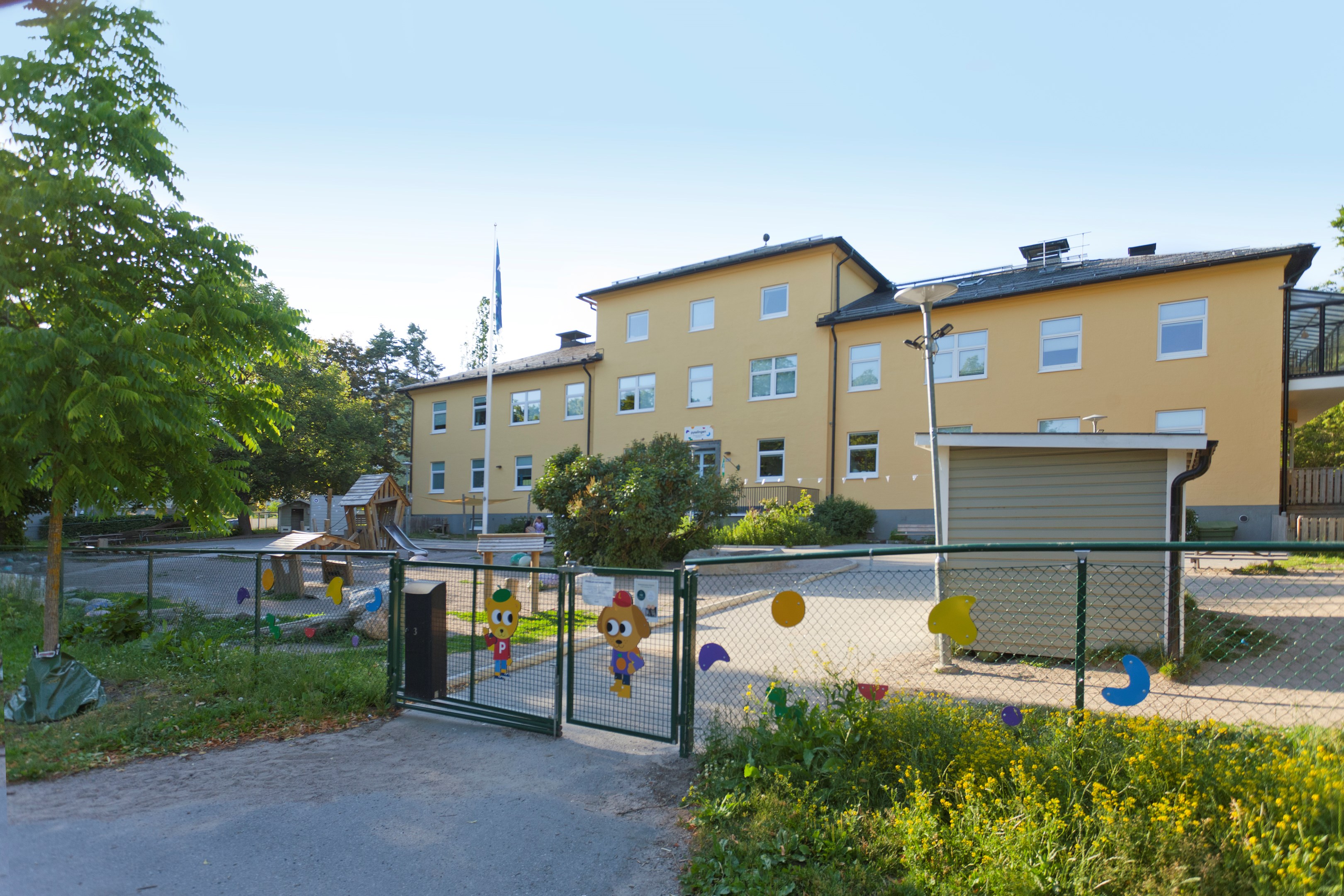 Bostadsbild från Follingbogatan 28, Såld i Bromma - Beckomberga, Stockholm