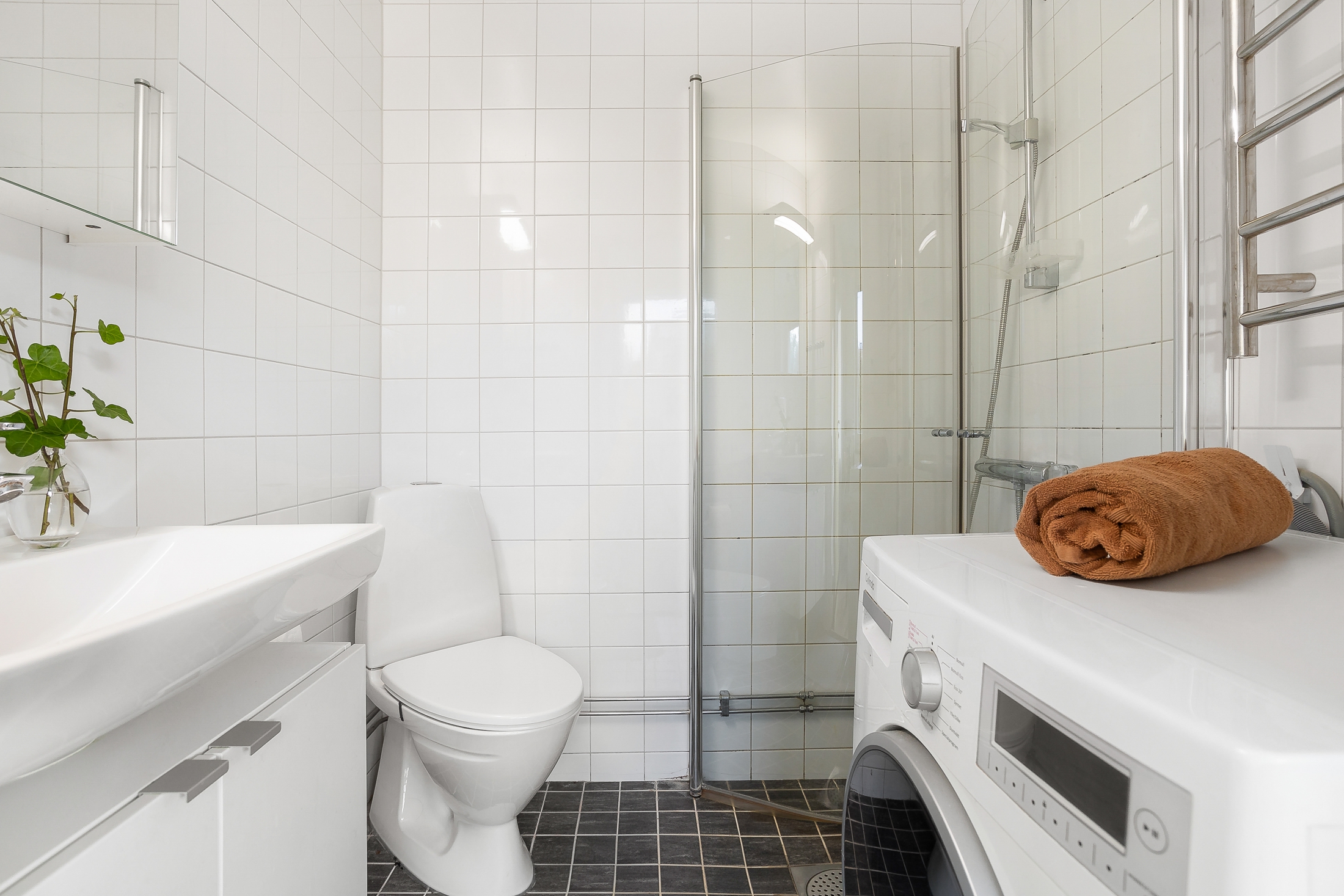 Bostadsbild från Örsvängen 11, Kommande i Sundbyberg - Ör, Sundbyberg