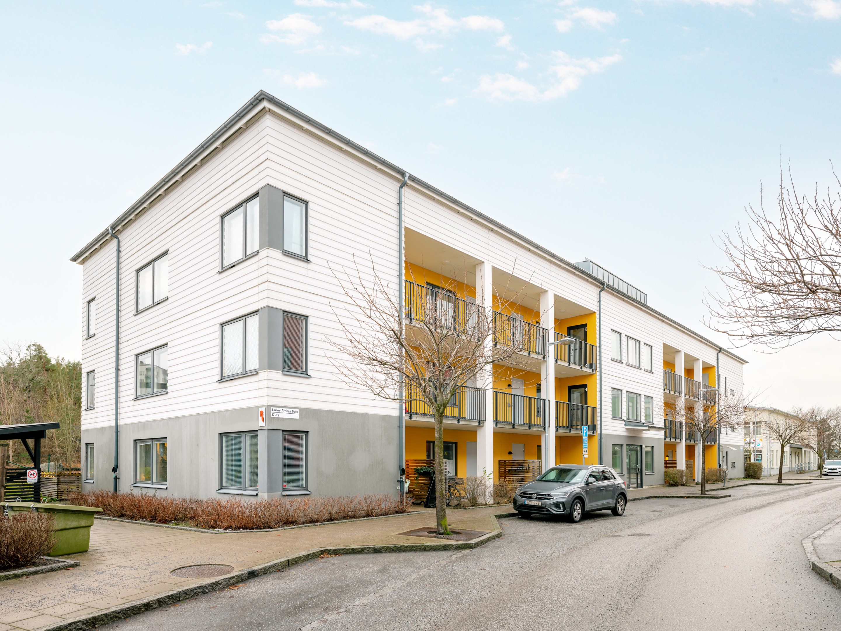 Bostadsbild från Barbro Alvings gata 23, Till salu i Fruängen, Stockholm
