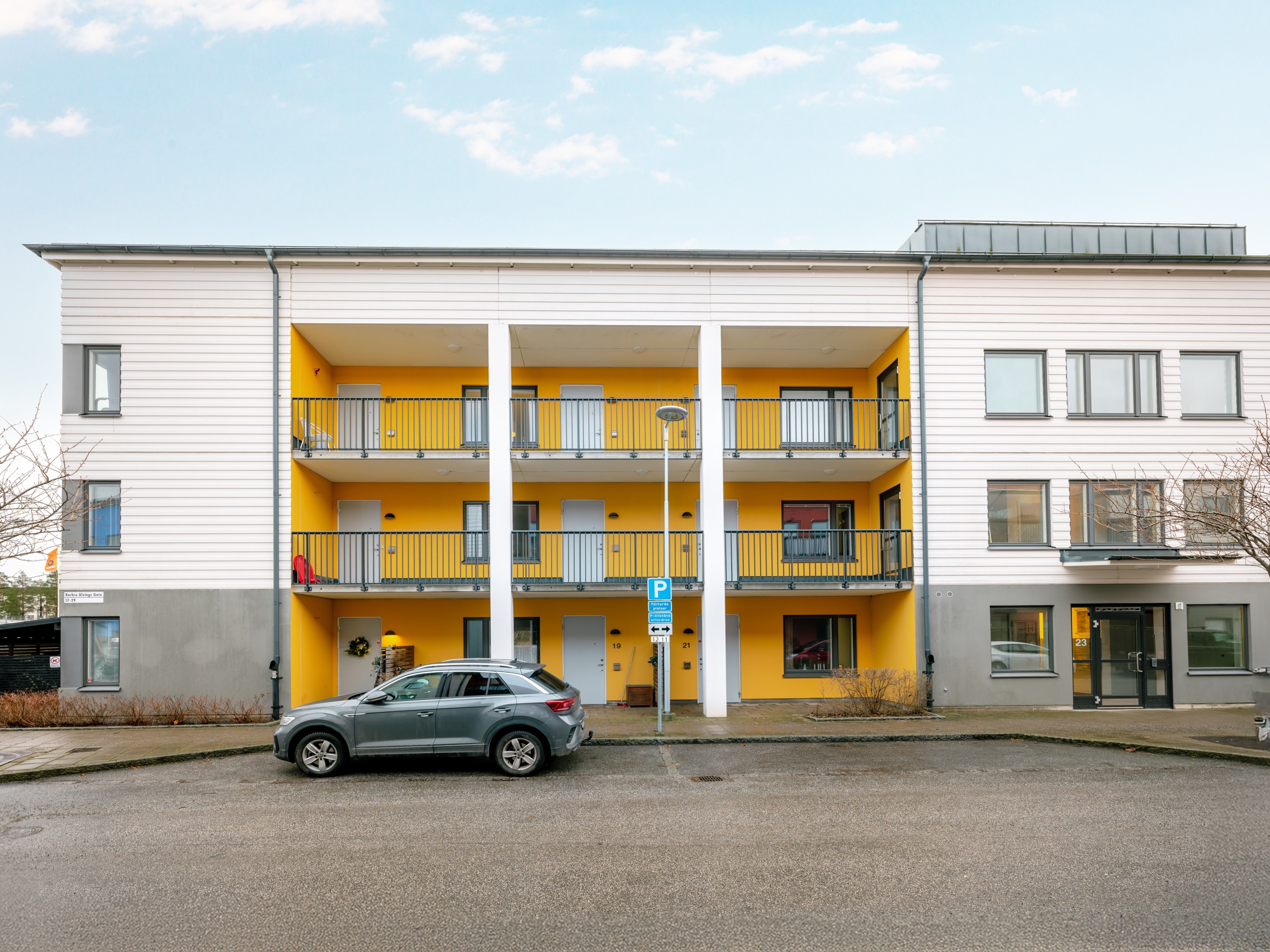 Bostadsbild från Barbro Alvings gata 23, Till salu i Fruängen, Stockholm