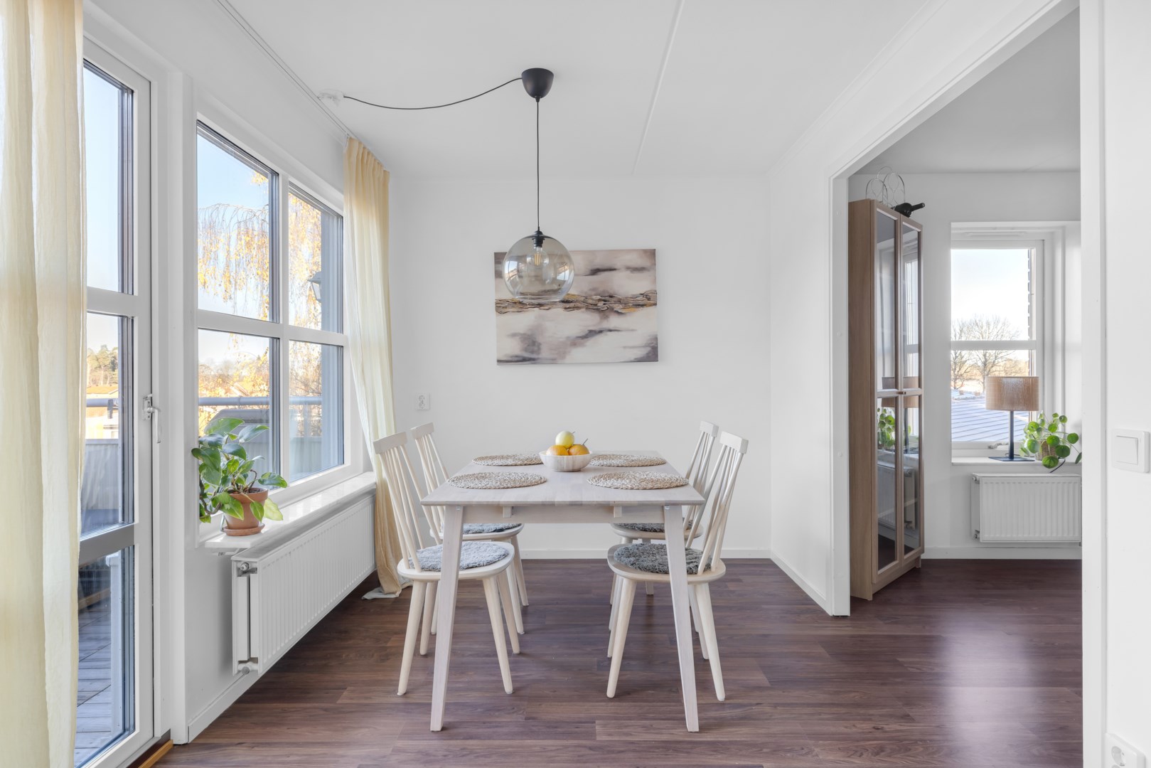 Bostadsbild från Solstrålevägen 137, Till salu i Storvreta, Uppsala