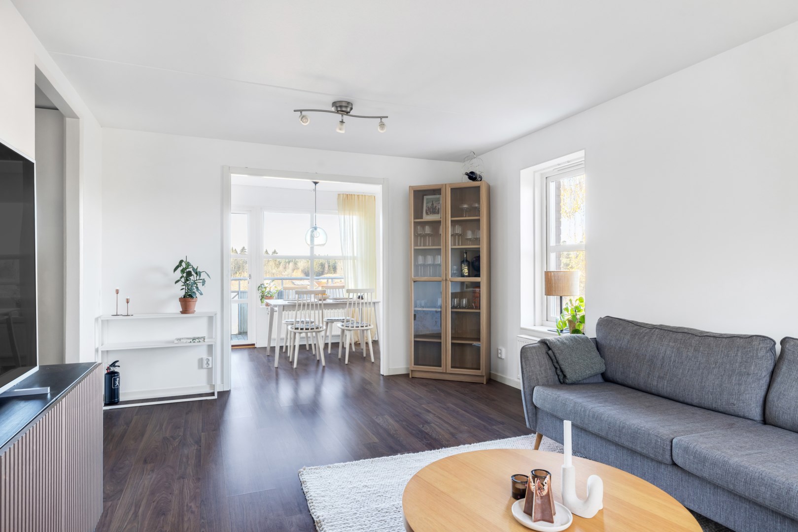 Bostadsbild från Solstrålevägen 137, Till salu i Storvreta, Uppsala