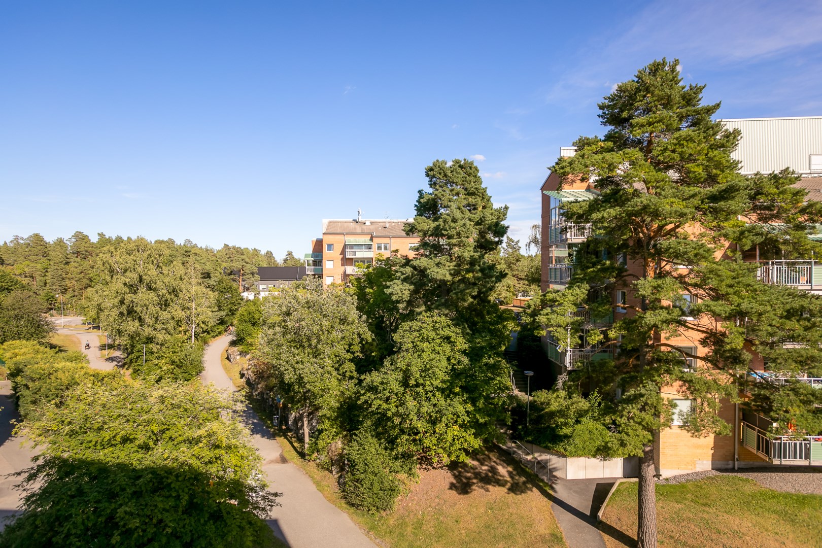 Bostadsbild från Skarpövägen 9, Såld i Västra Orminge, Nacka