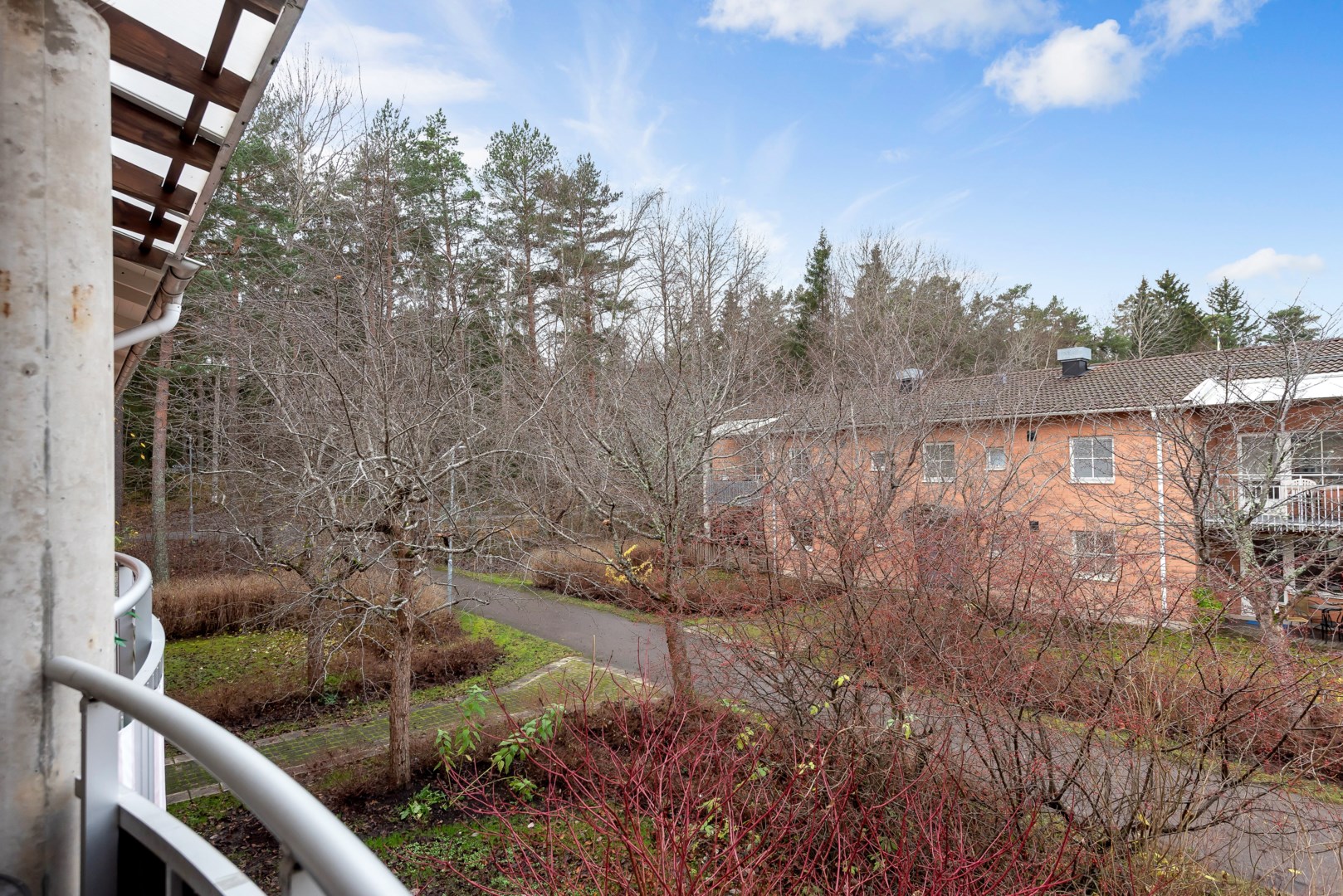 Bostadsbild från Stenhagsvägen 156, Till salu i Stenhagen, Uppsala