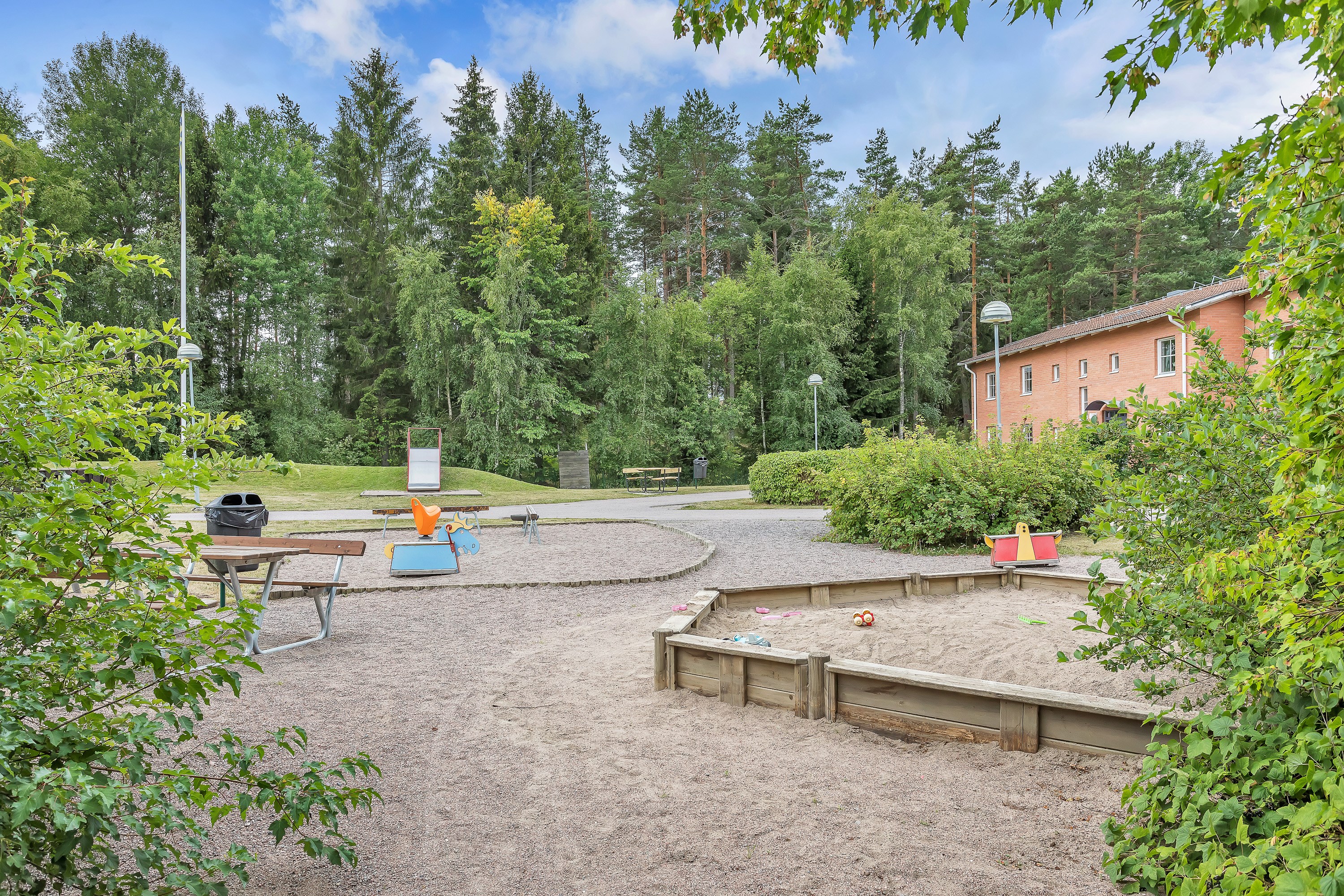 Bostadsbild från Stenhagsvägen 156, Såld i Stenhagen, Uppsala