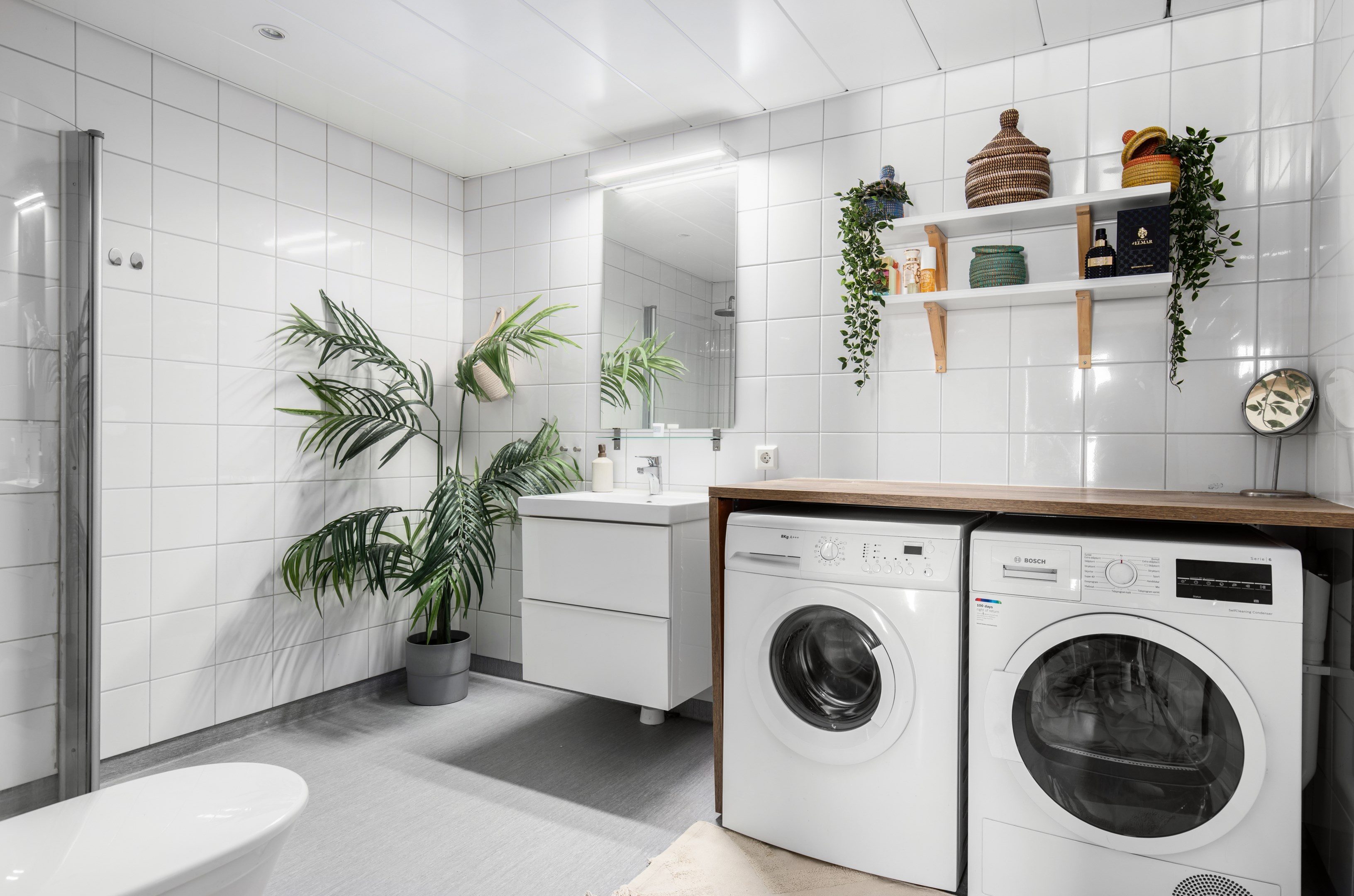 Bostadsbild från Fidravägen 73, Till salu i , Nacka