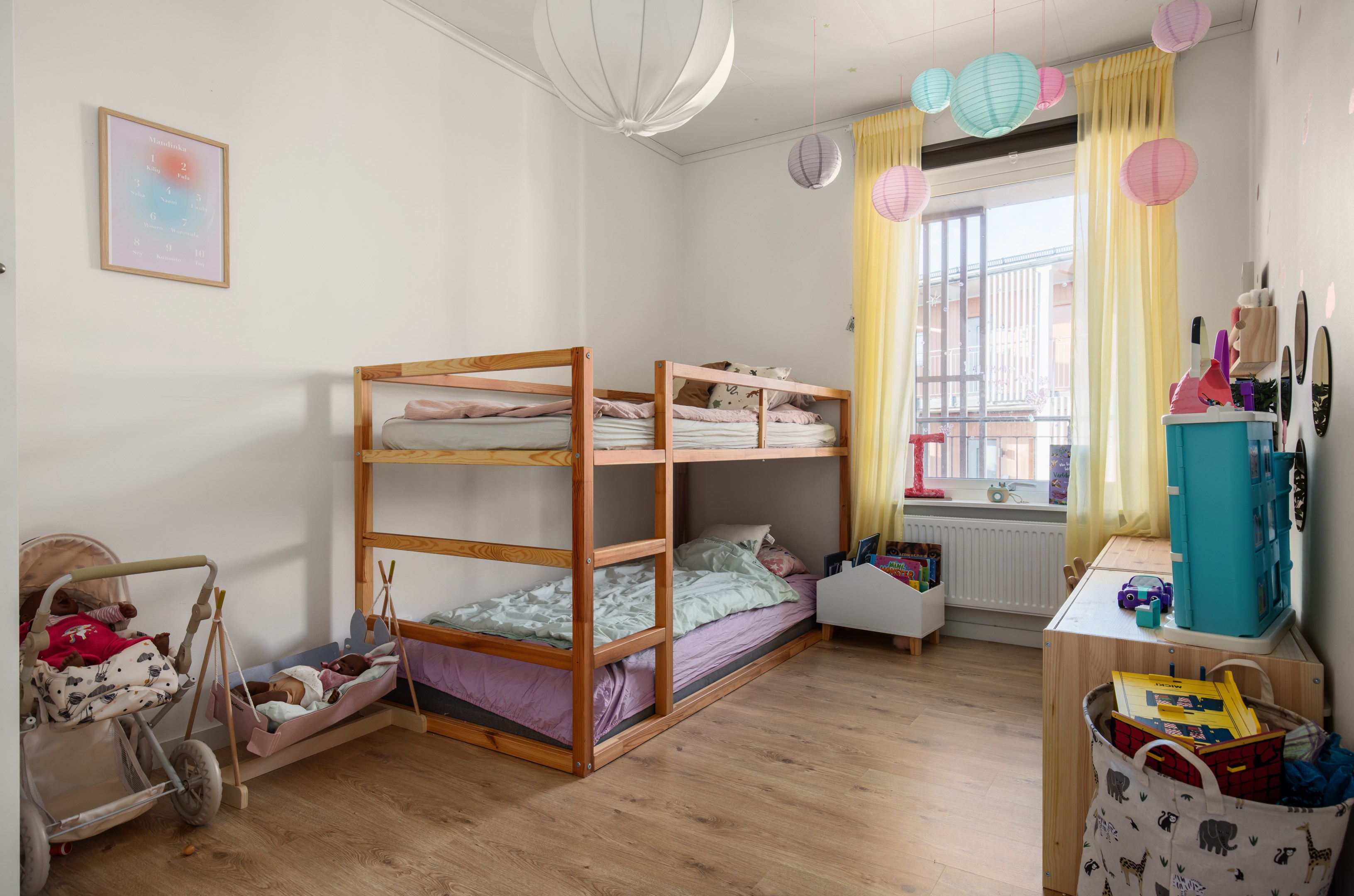 Bostadsbild från Fidravägen 73, Till salu i , Nacka