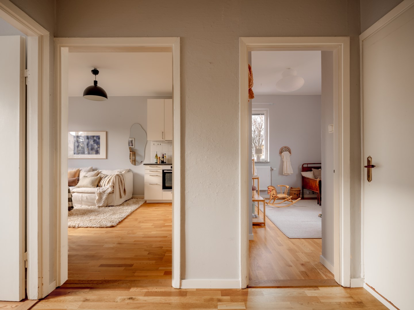 Bostadsbild från Fastlagsvägen 17, Till salu i Midsommarkransen, Stockholm