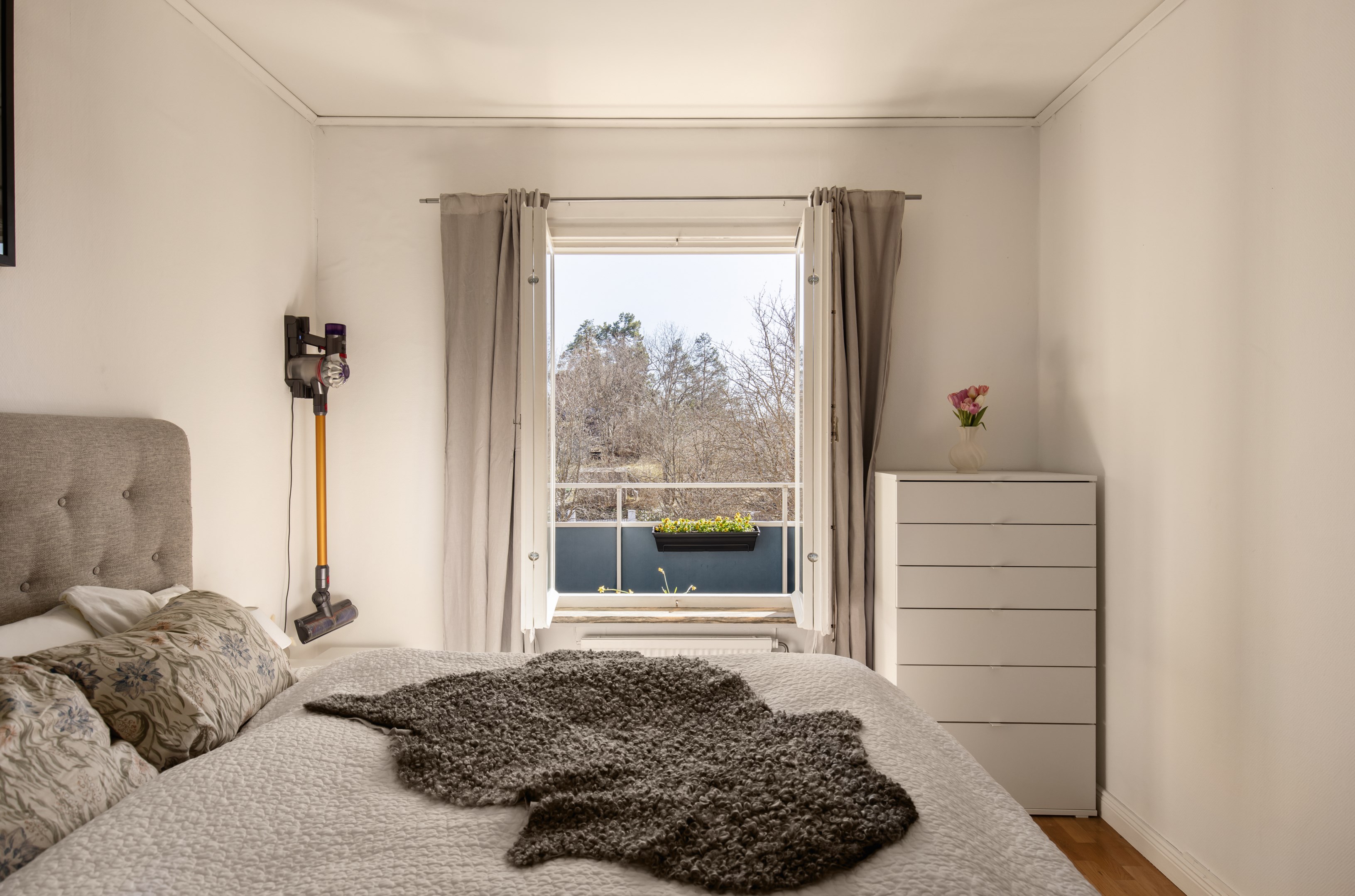 Bostadsbild från Ugglevägen 1B, 2 tr, Till salu i Ektorp, Nacka
