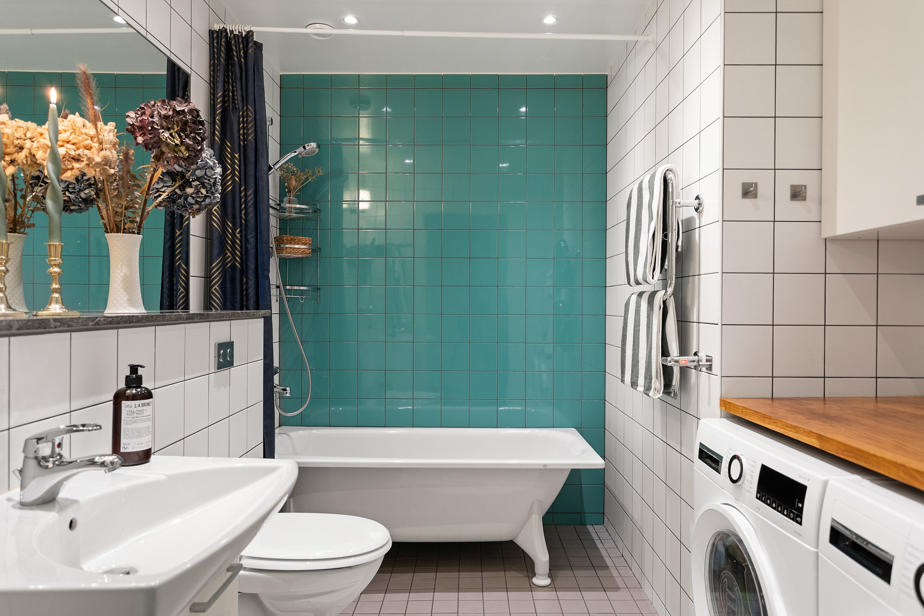 Bostadsbild från Mejselvägen 48, Kommande i Hägersten, Stockholm