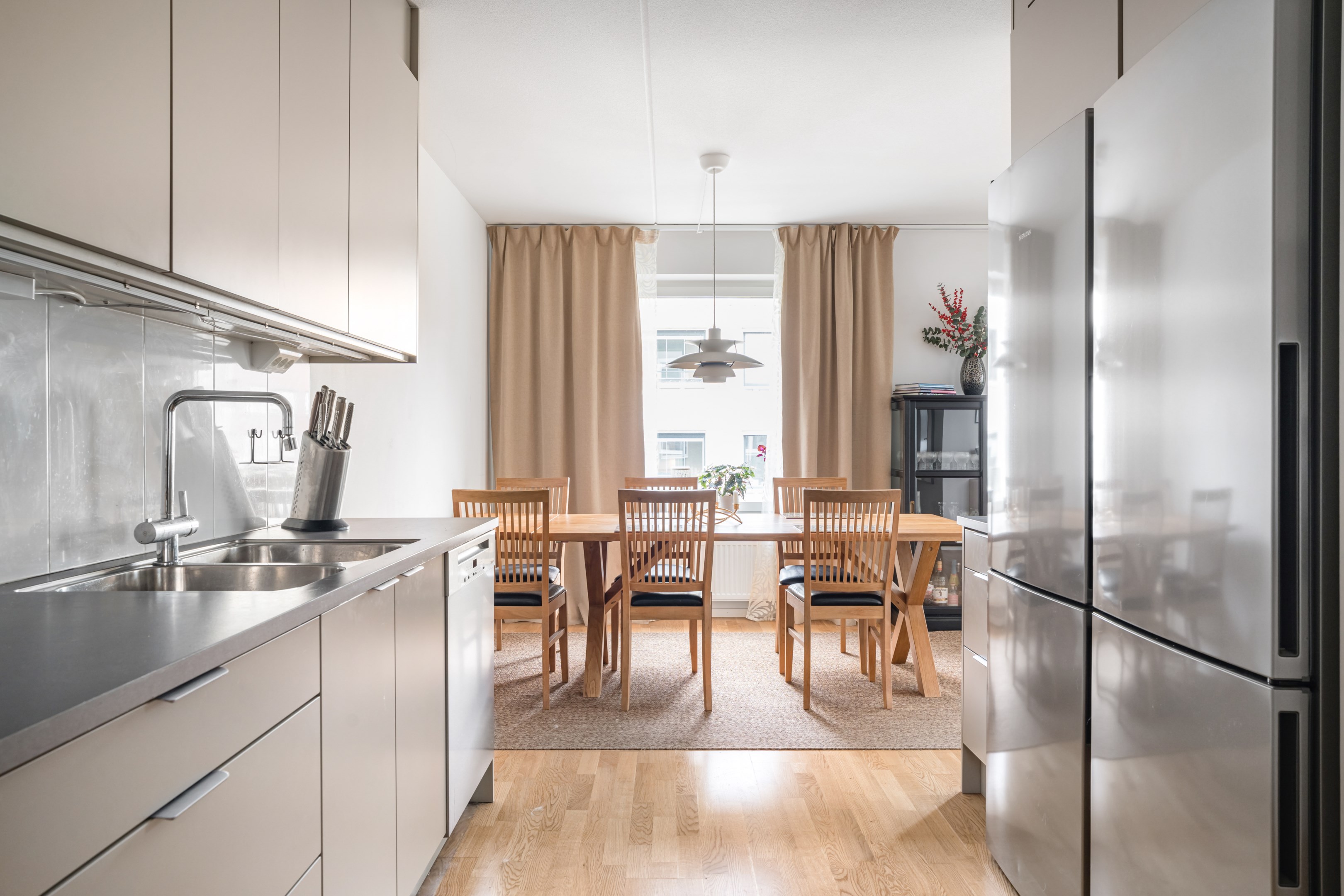 Bostadsbild från Sjöviksvägen 114, 4 tr, Till salu i Liljeholmen - Liljeholmskajen, Stockholm