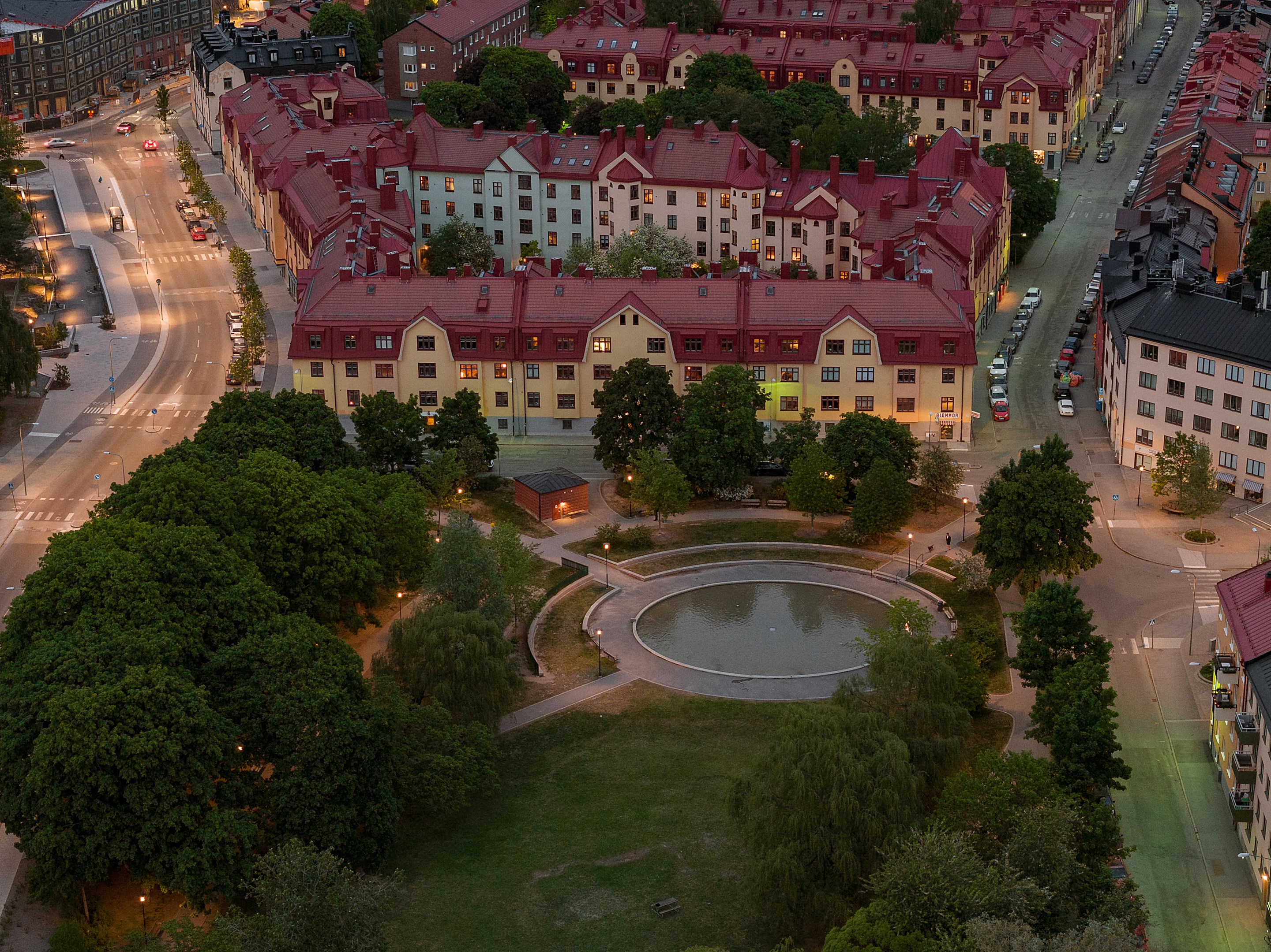 Bostadsbild från Kyndelsmässogränd 16, 3 tr, Såld i Midsommarkransen, Stockholm