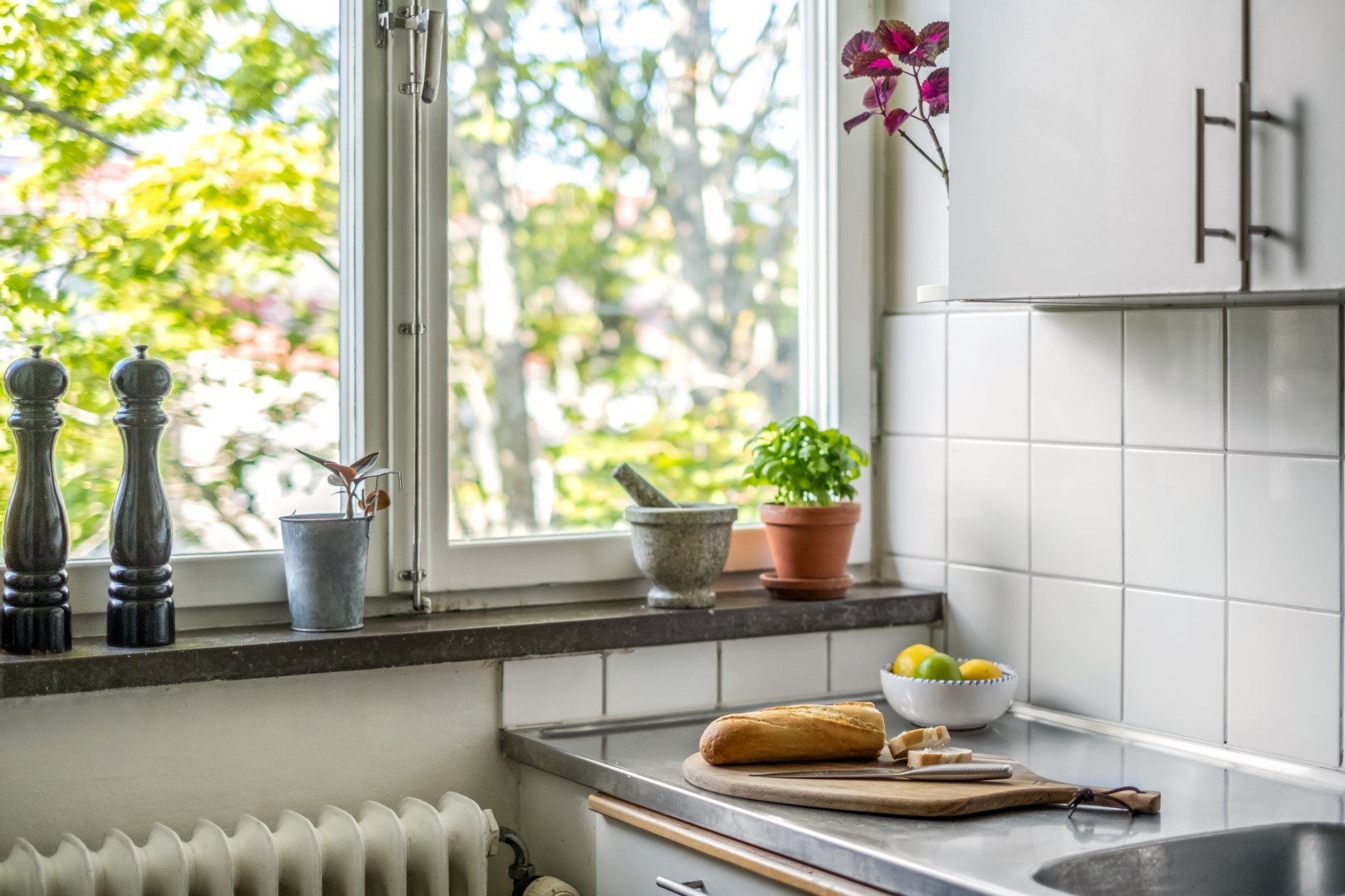 Bostadsbild från Kyndelsmässogränd 16, 3 tr, Kommande i Midsommarkransen, Stockholm