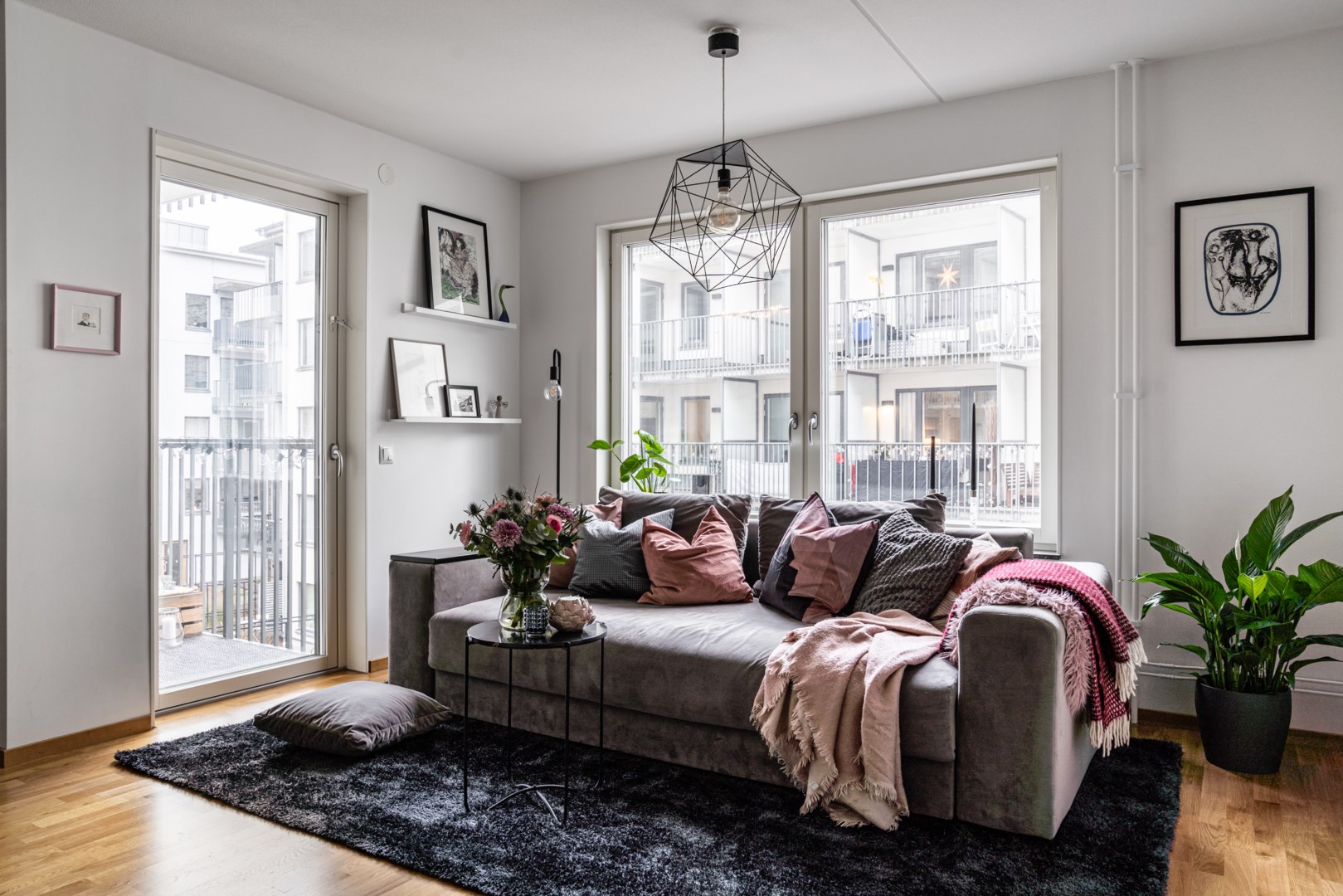 Bostadsbild från Älvsjö stationsgata 2A, 3 tr, Till salu i Hägersten, Stockholm