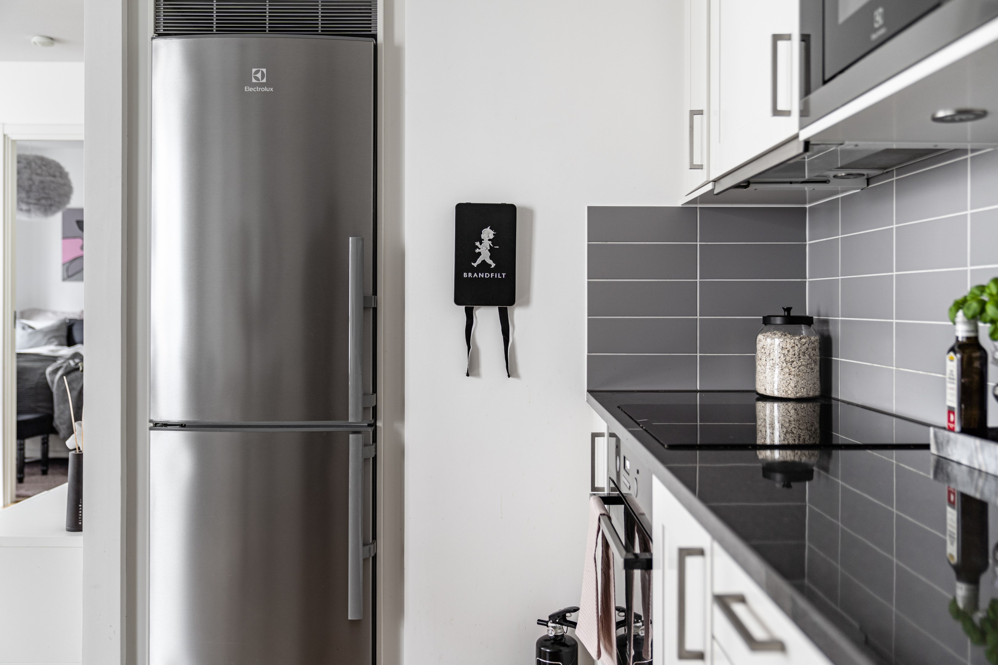 Bostadsbild från Älvsjö stationsgata 2A, 3 tr, Till salu i Hägersten, Stockholm