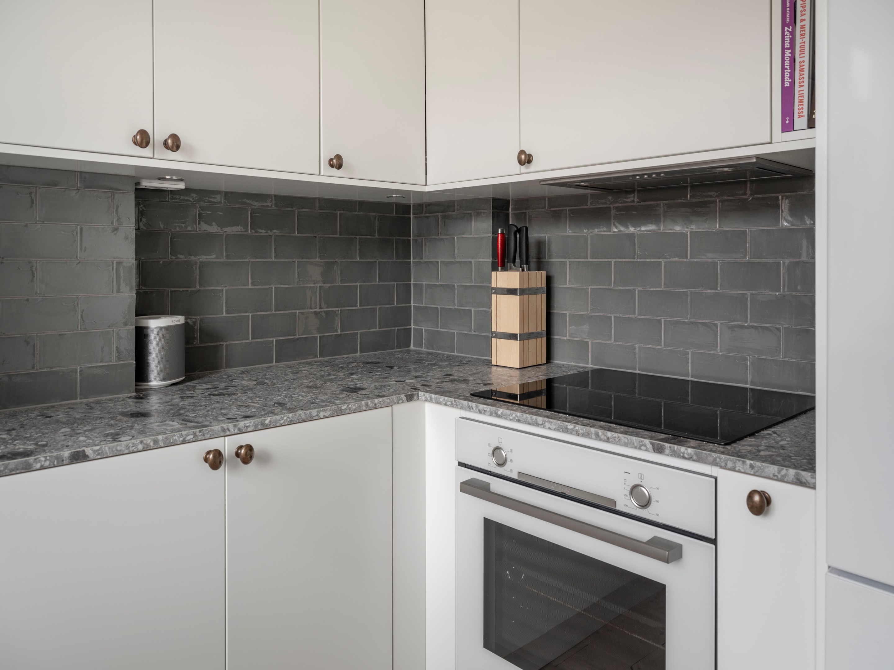 Bostadsbild från Tre Liljor 4, 5tr, Till salu i Vasastan, Stockholm