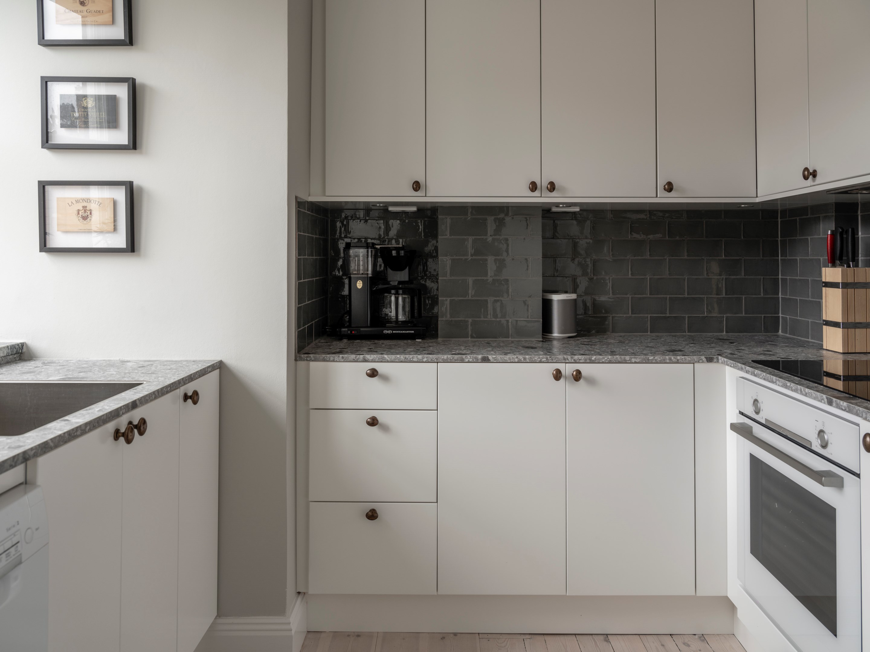 Bostadsbild från Tre Liljor 4, 5tr, Till salu i Vasastan, Stockholm