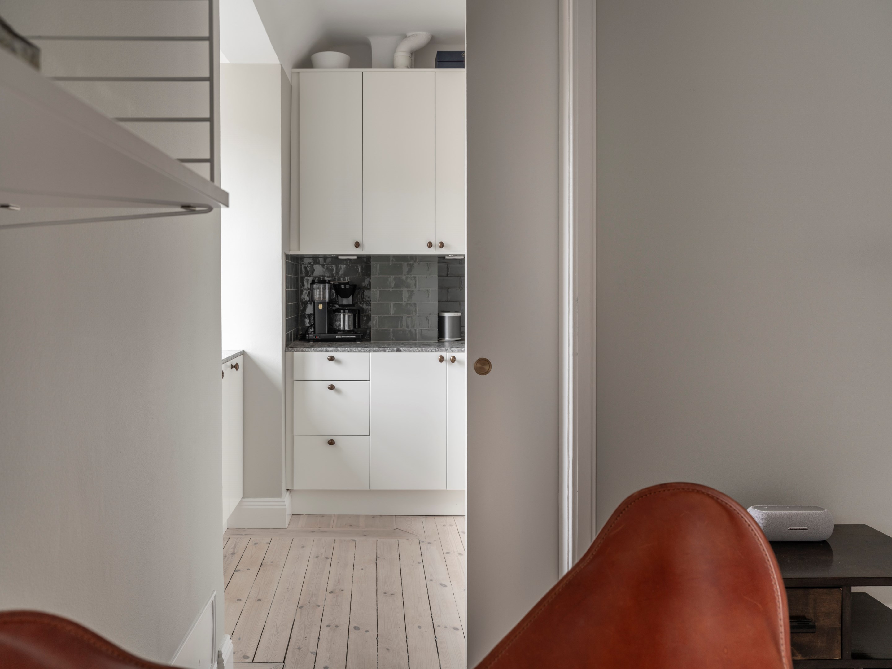 Bostadsbild från Tre Liljor 4, 5tr, Till salu i Vasastan, Stockholm