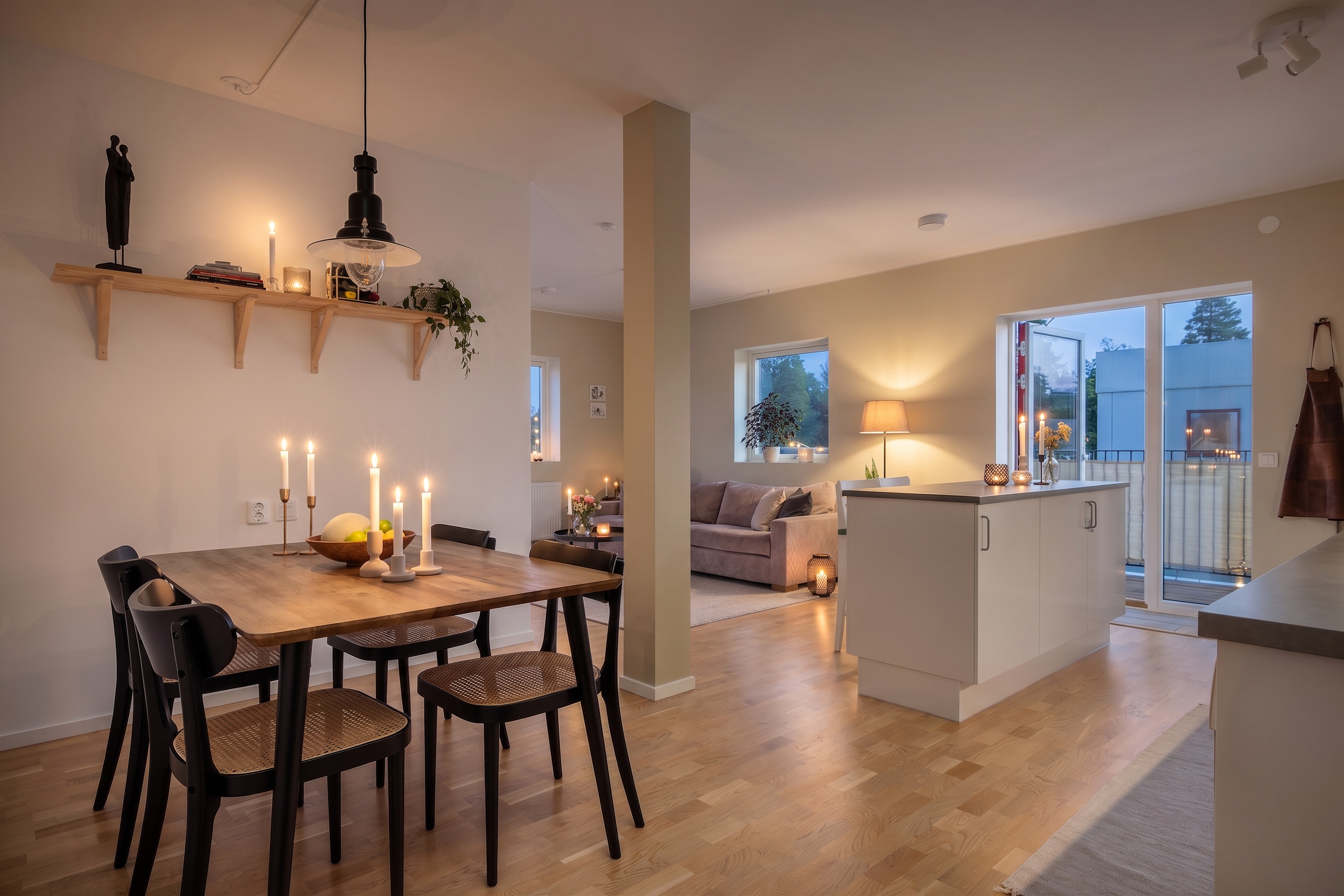 Bostadsbild från Ormingeringen 62A, Till salu i Västra Orminge, Nacka