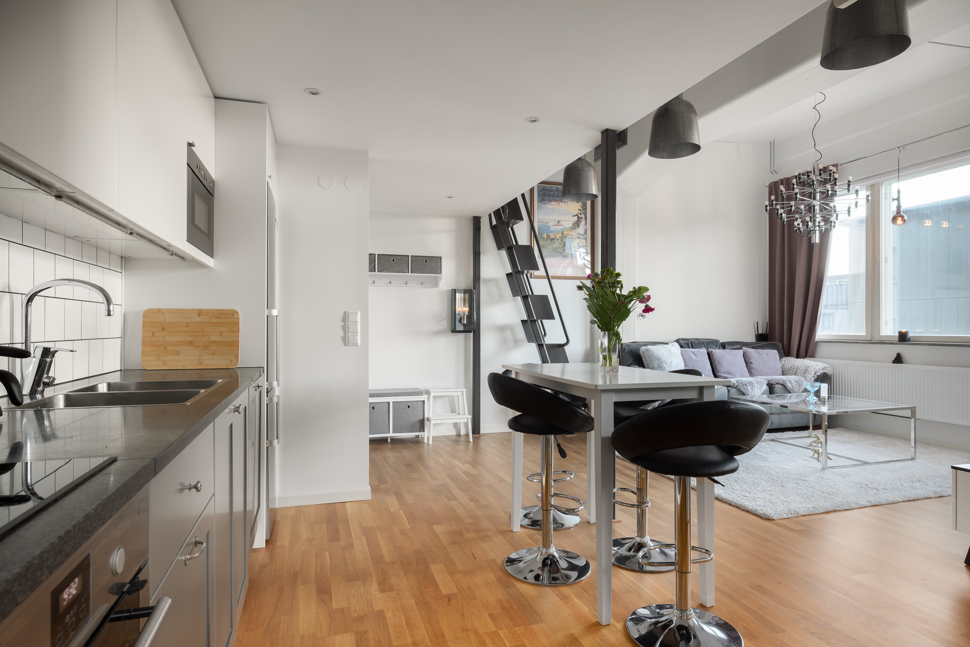 Bostadsbild från Stig Lindbergs Gata 17A, Till salu i Gustavsbergs - Porslinskvarteren, Värmdö