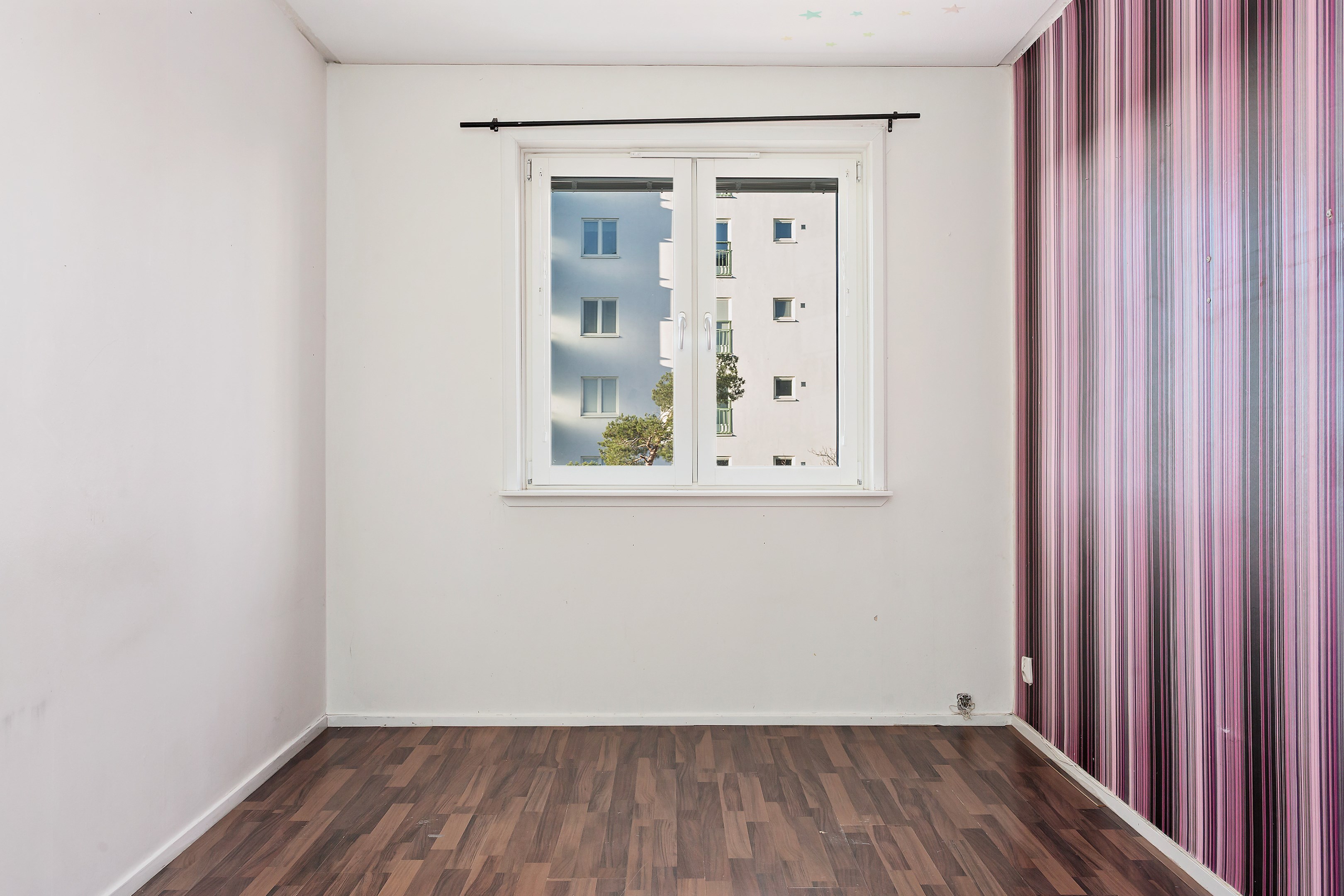 Bostadsbild från Edinsvägen 8, 3tr, Såld i Ektorp, Nacka